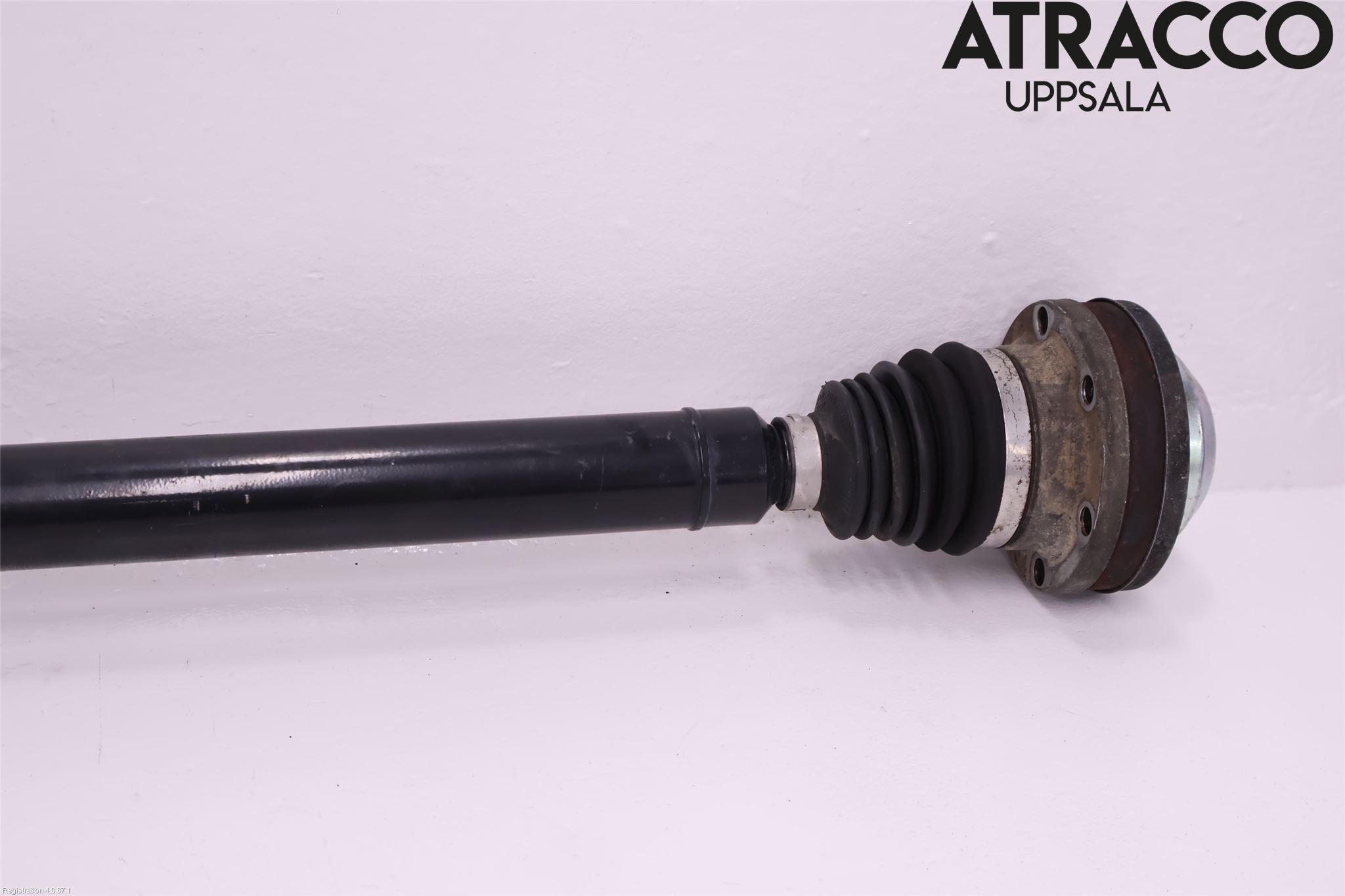 Volkswagen VW CADDY 11-15 Drivaxel Fram Höger