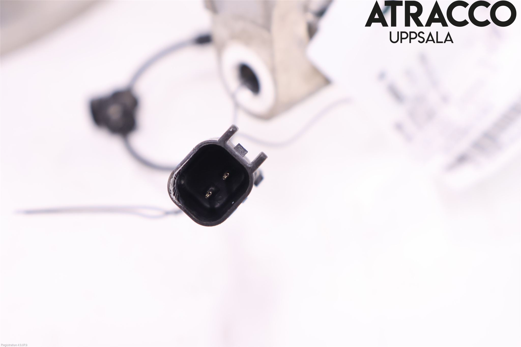 Tesla MODEL 3 17- Styrspindel Lagerhus Hö