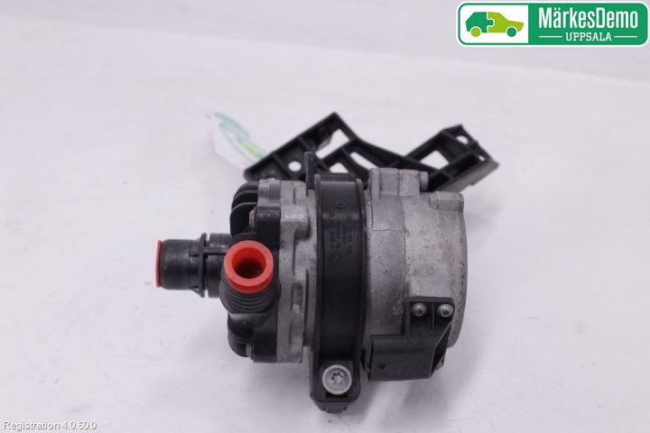 BMW 6 GRAN COUPÉ F06 12-19 Vattenpump