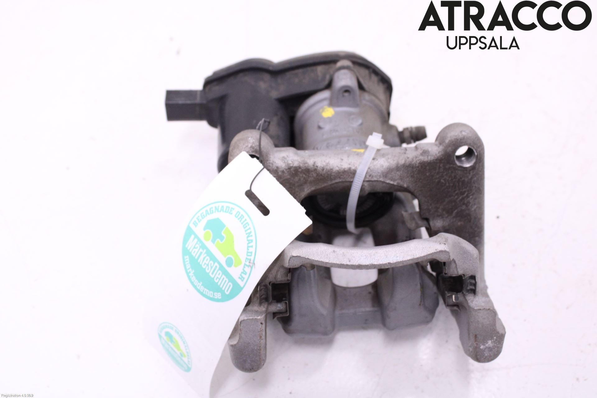 Opel CORSA F, CORSA-E 20- Bromsok Bak Vänster