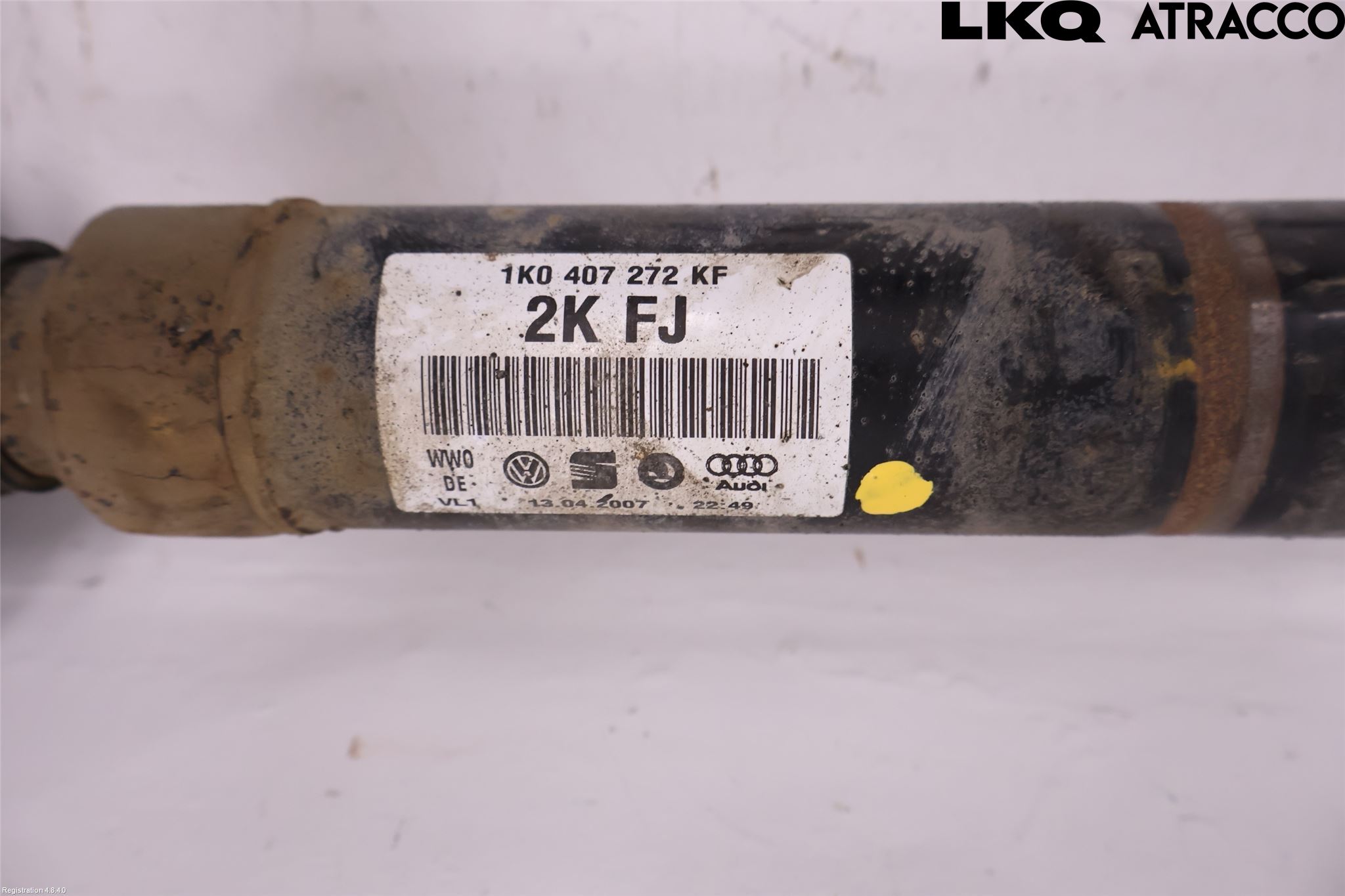 Volkswagen VW GOLF V 04-09 Drivaxel Fram Höger