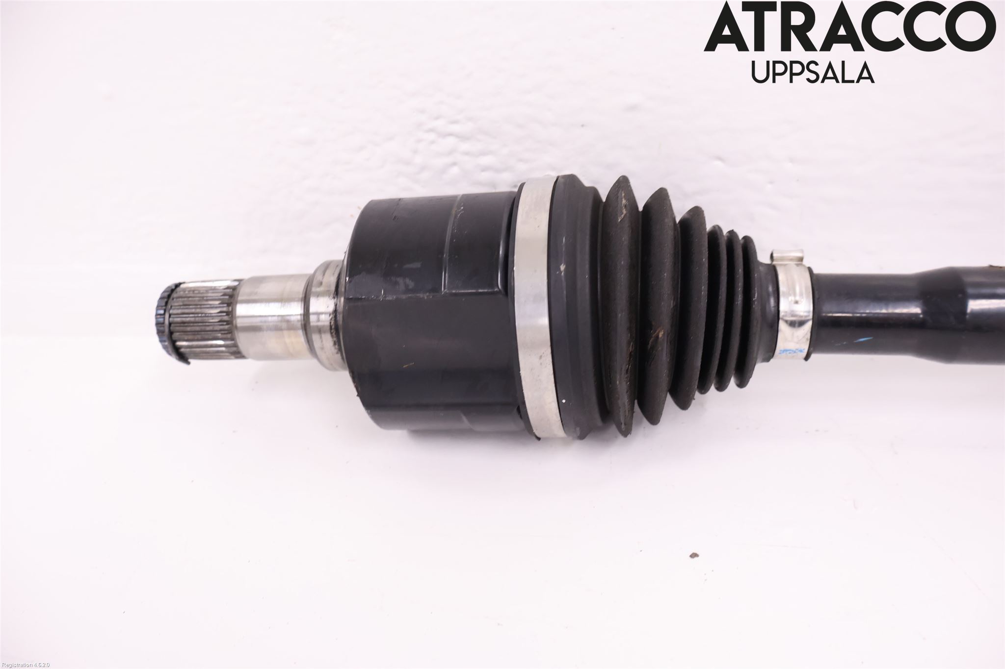 Hyundai i40 16-18 Drivaxel Fram Höger