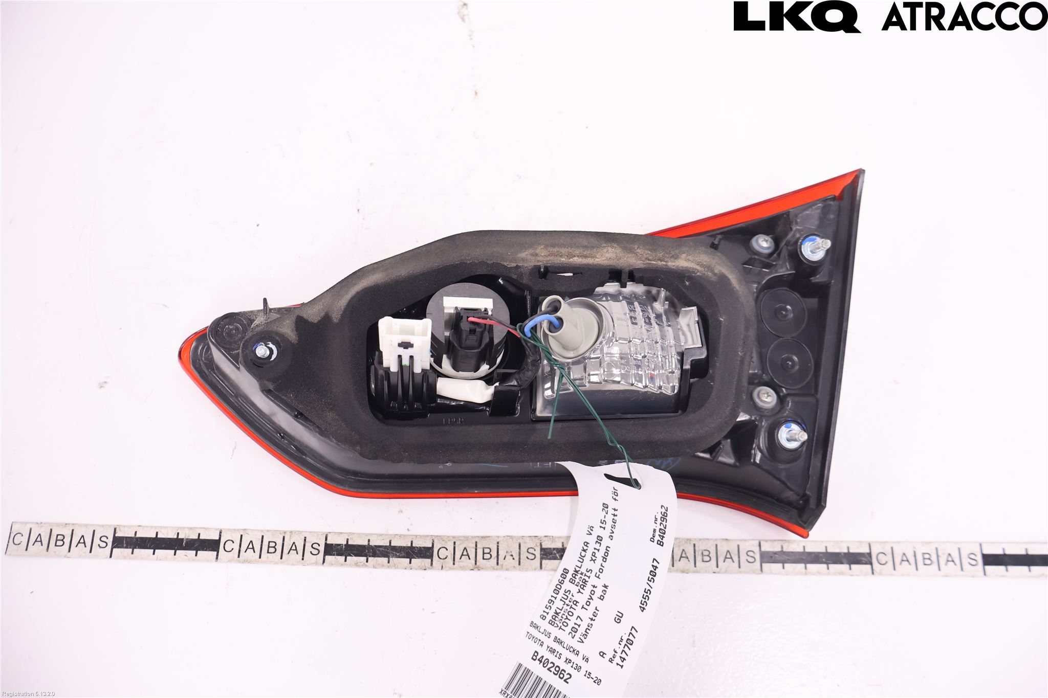 Toyota YARIS XP130 15-20 Bakljus Lucka Vä