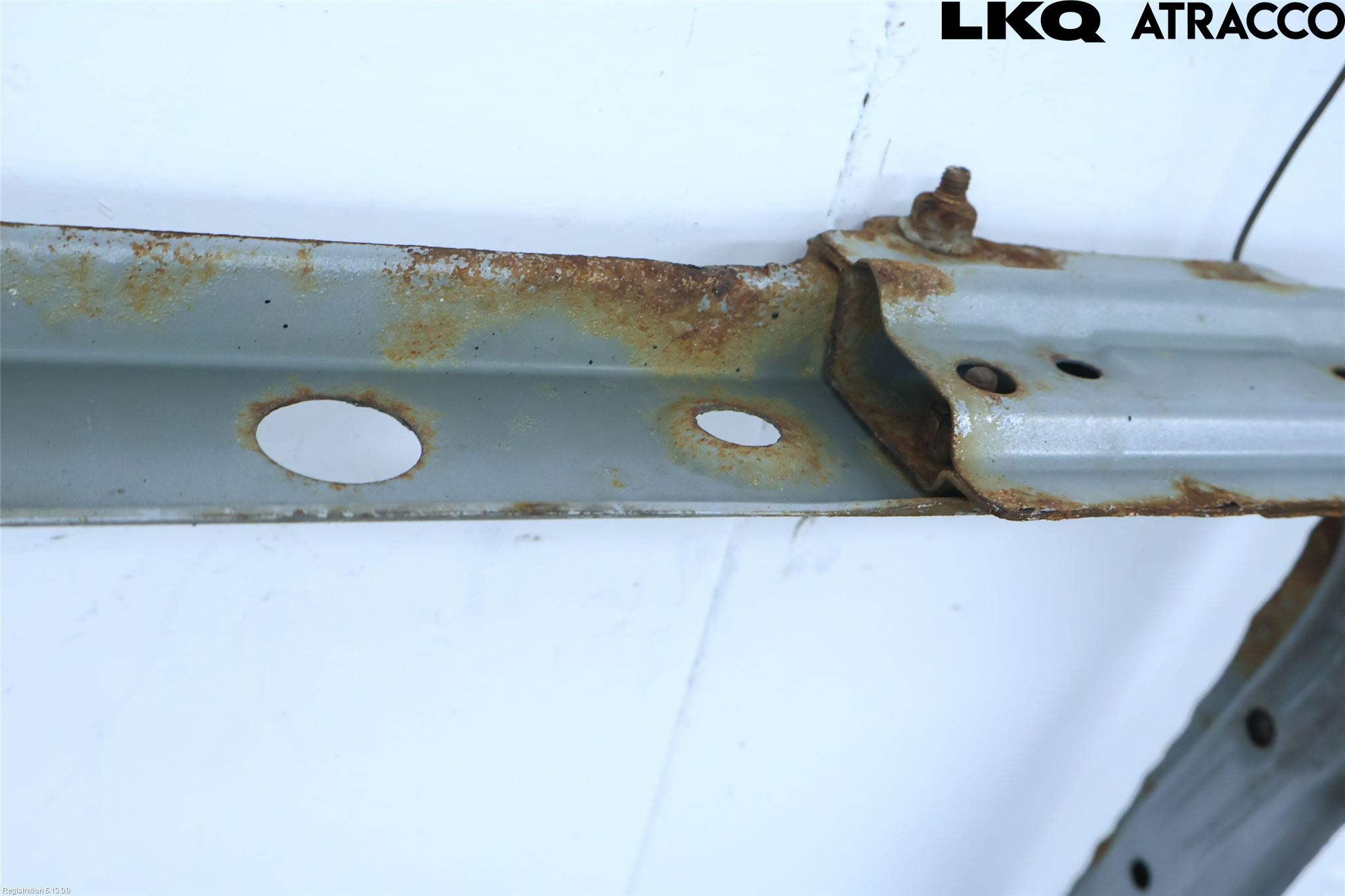 Toyota RAV 4 06-12 Kylarfäste-Ram-Balk