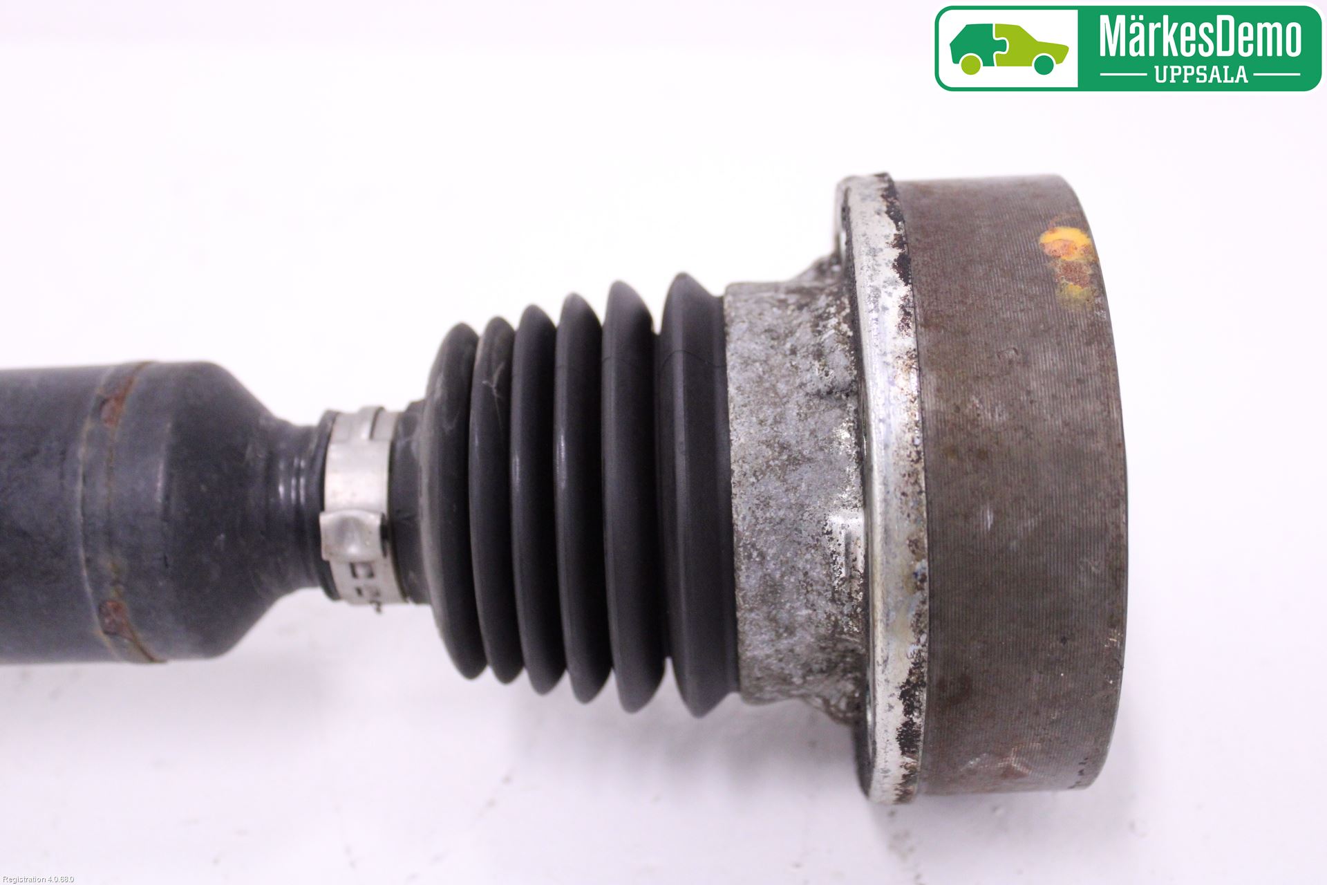 Volkswagen VW PASSAT 05-11 Drivaxel Fram Höger