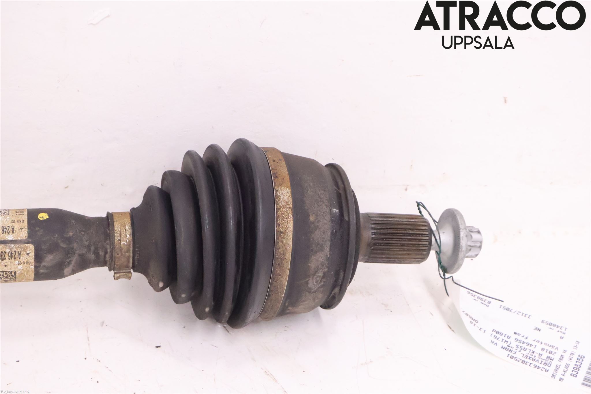 Mercedes-Benz MB A-KLASS (W176) 13-18 Drivaxel Fram Vänster