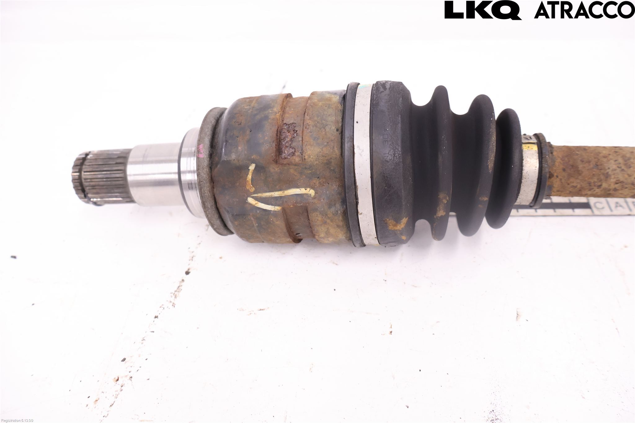 Toyota AURIS 13-19 Drivaxel Fram Vänster
