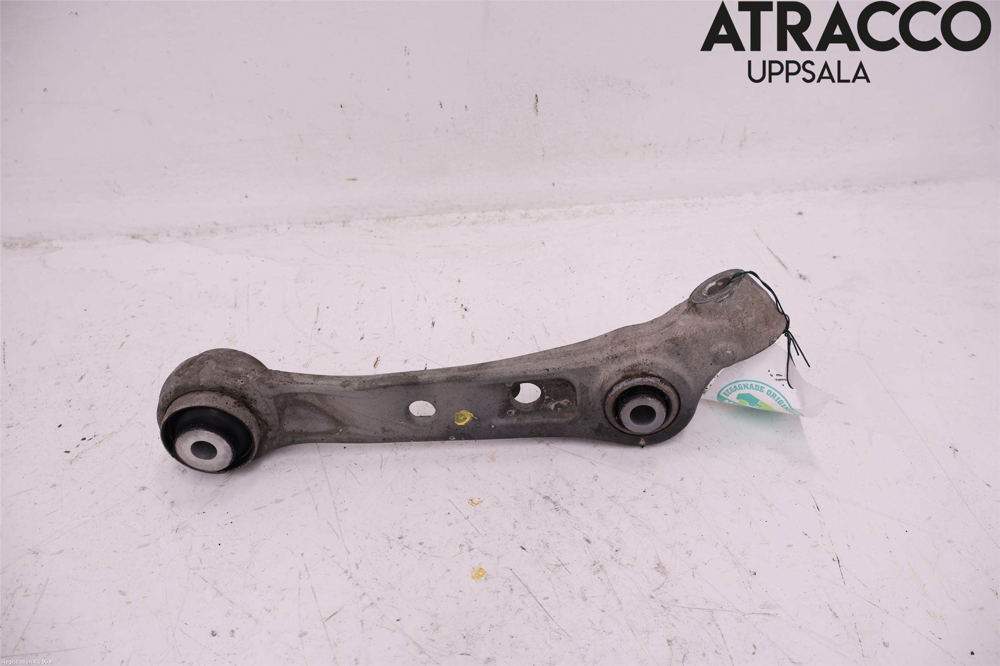 BMW 5 F10/F11/F18 09-17 Bärarm Fram Undre Vä
