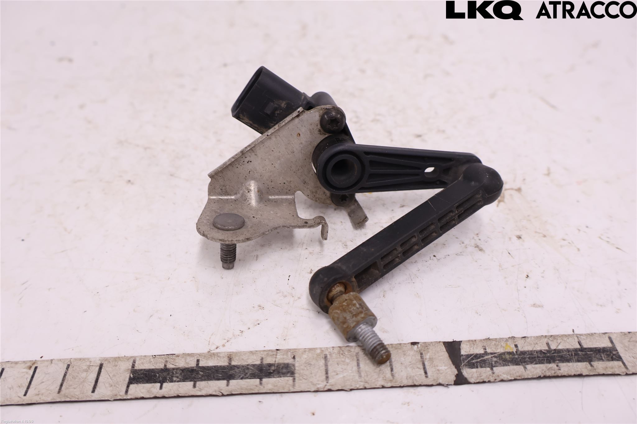 Tesla MODEL 3 17- Givare Accelaration