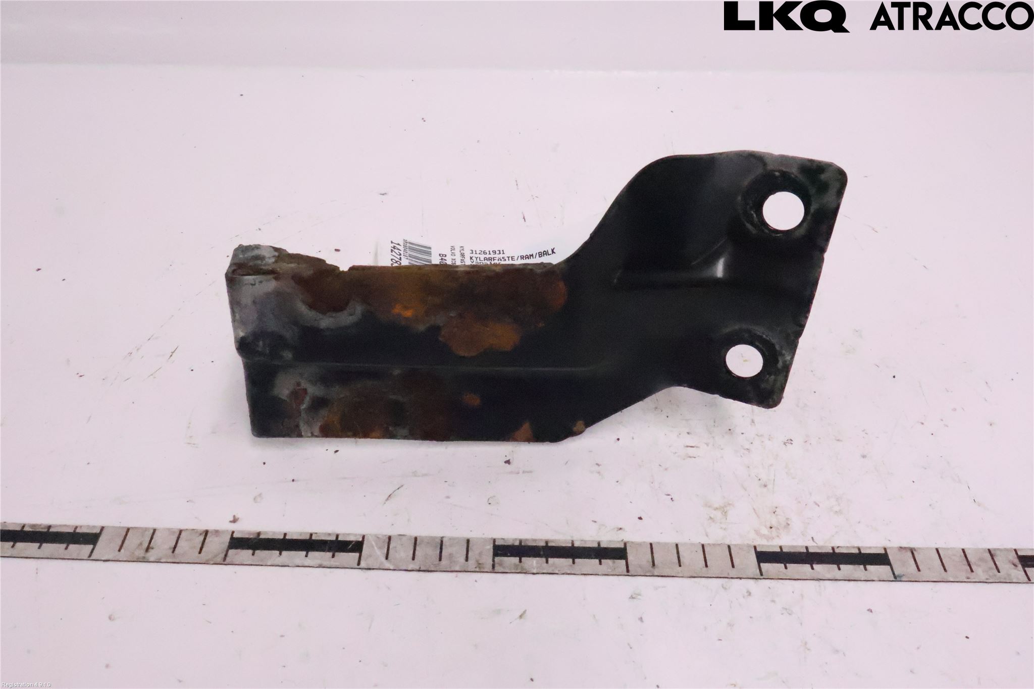 Volvo XC60 09-13 Kylarfäste-Ram-Balk