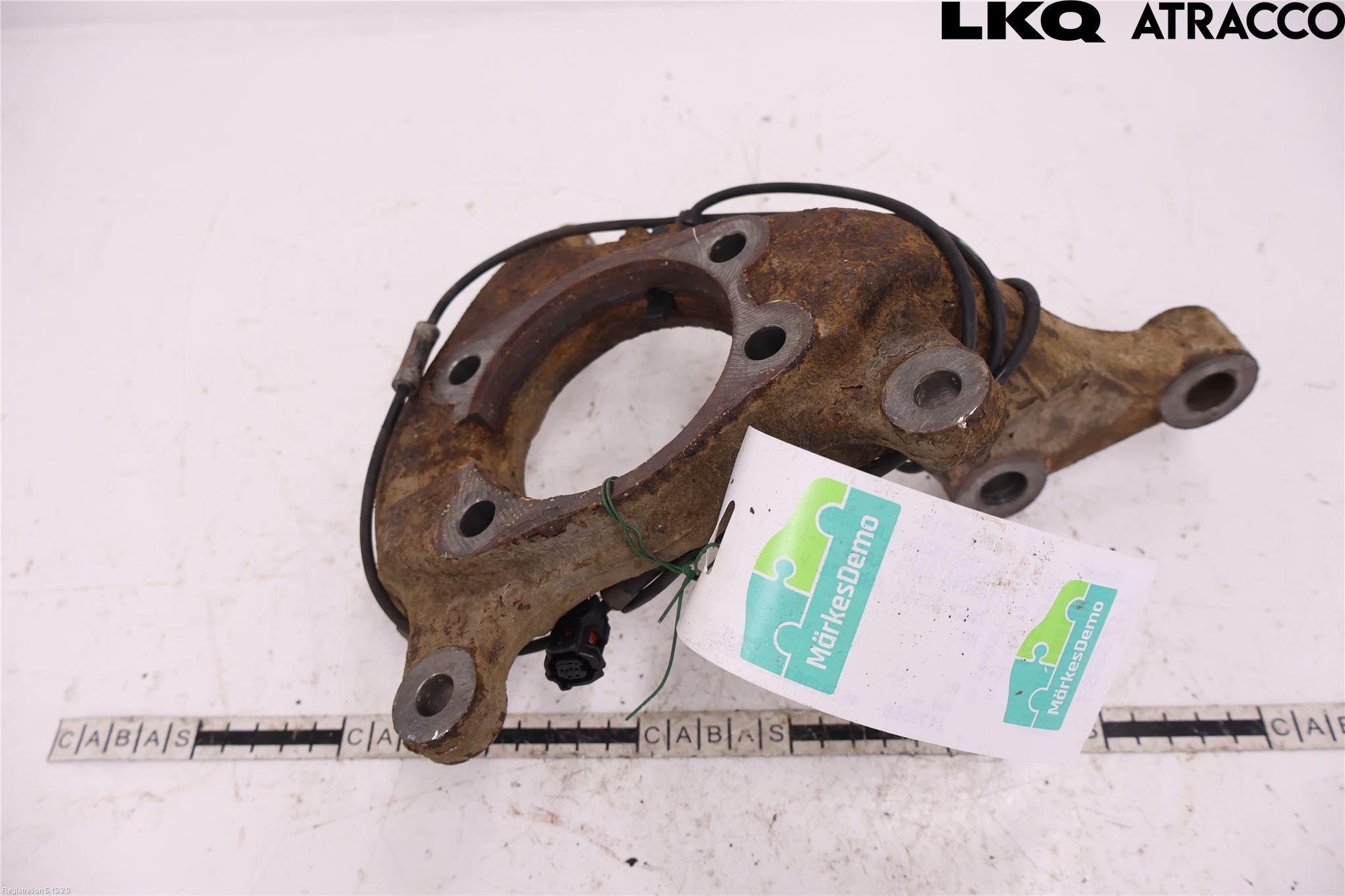 Toyota RAV4 13-18 Styrspindel Lagerhus Hö