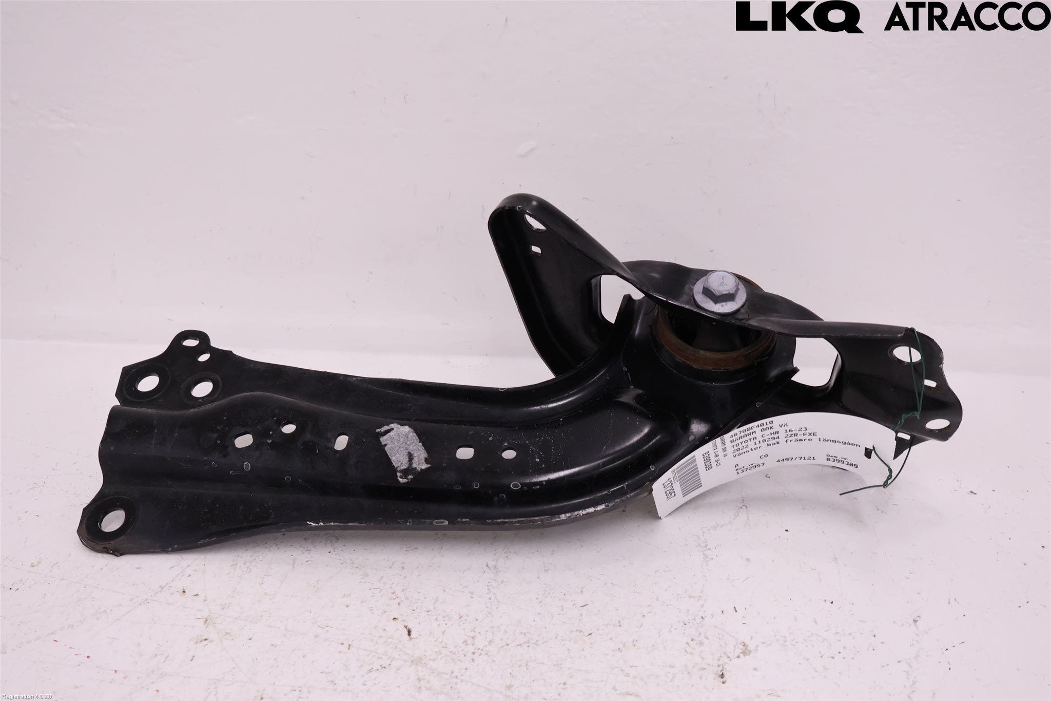 Toyota C-HR 16-23 Bärarm Bak Vänster