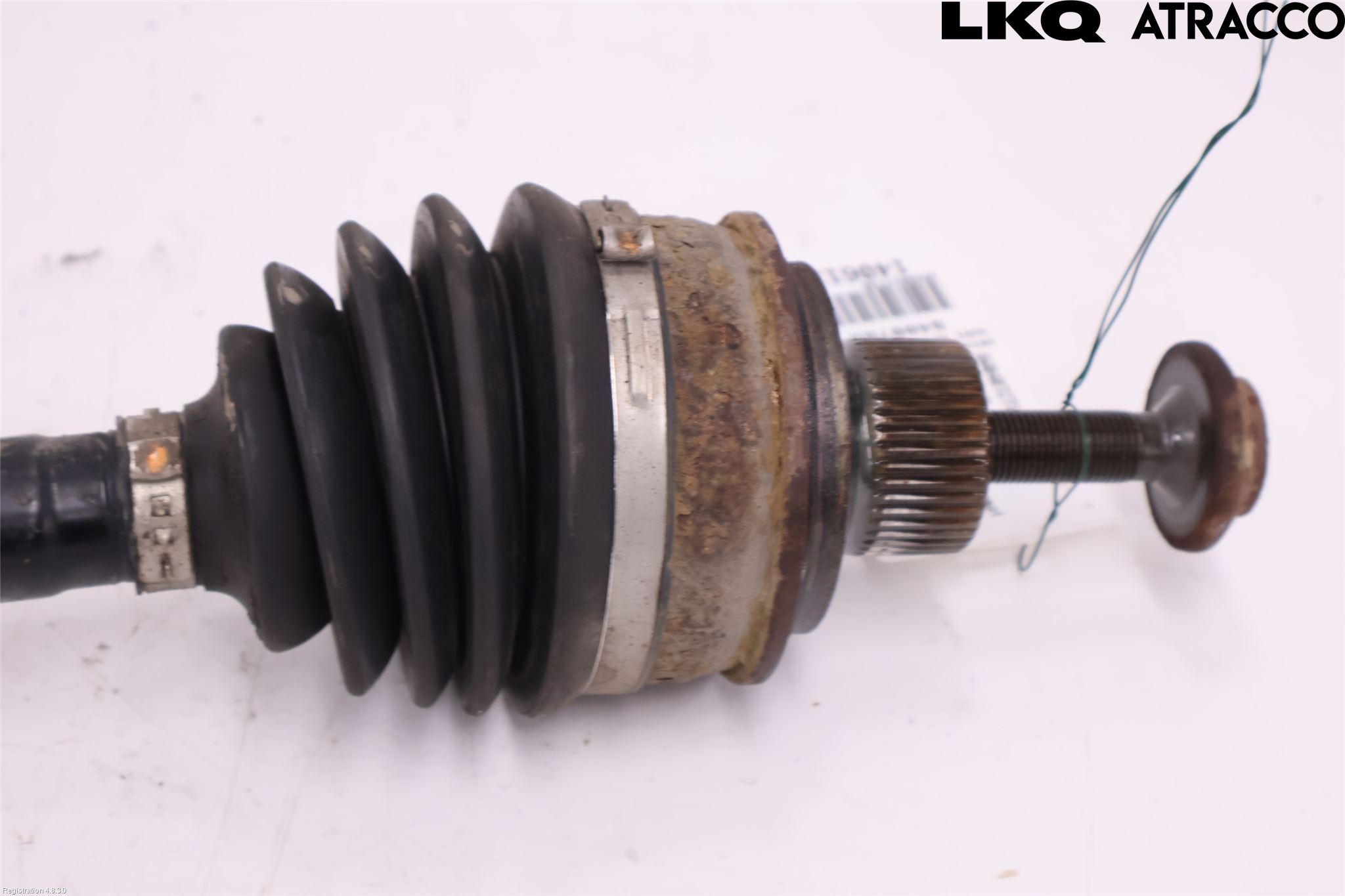 Audi A4/S4 B9 16-19 Drivaxel Fram Höger