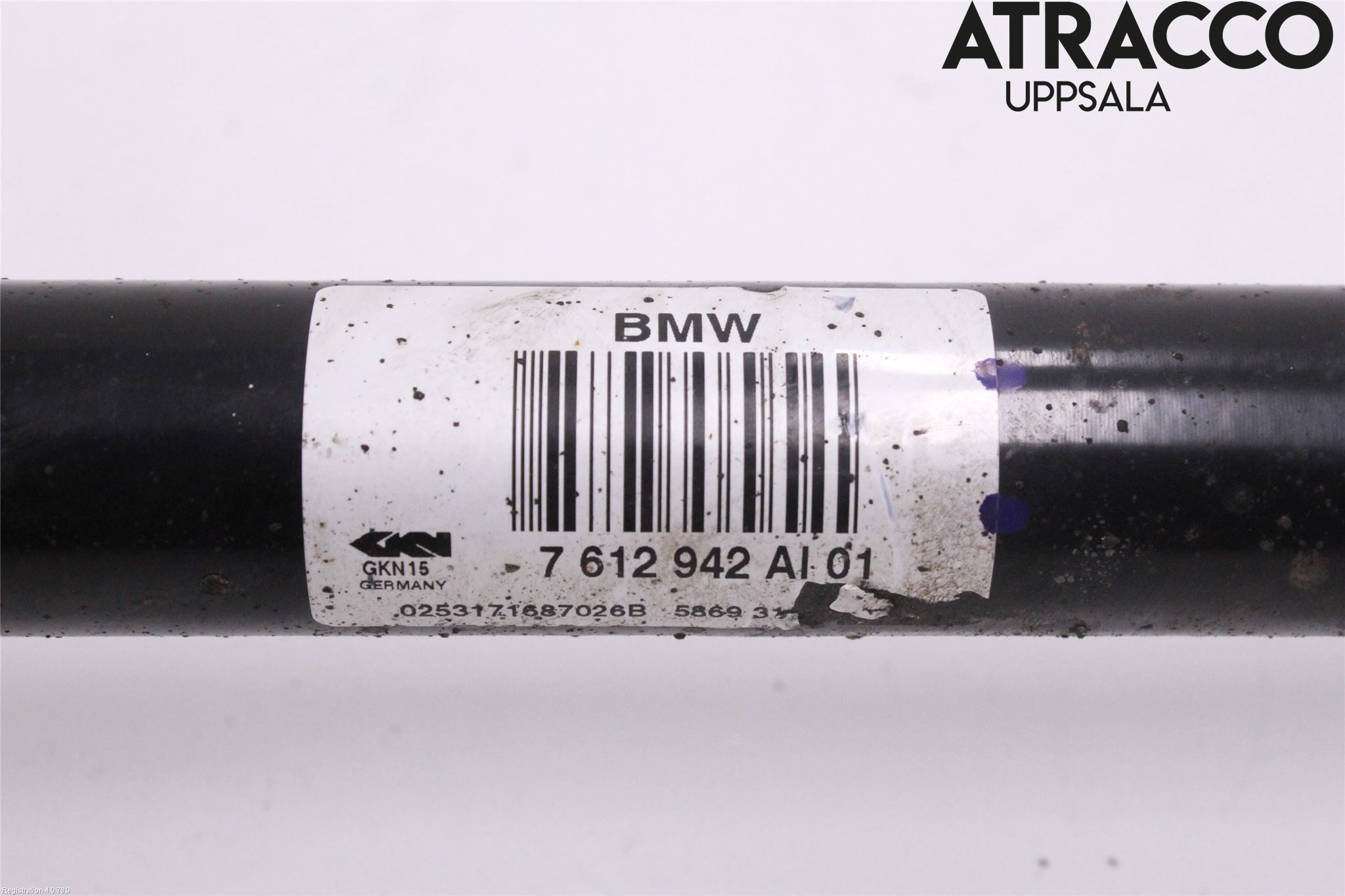BMW 5 F10/F11/F18 09-17 Drivaxel Bak Höger