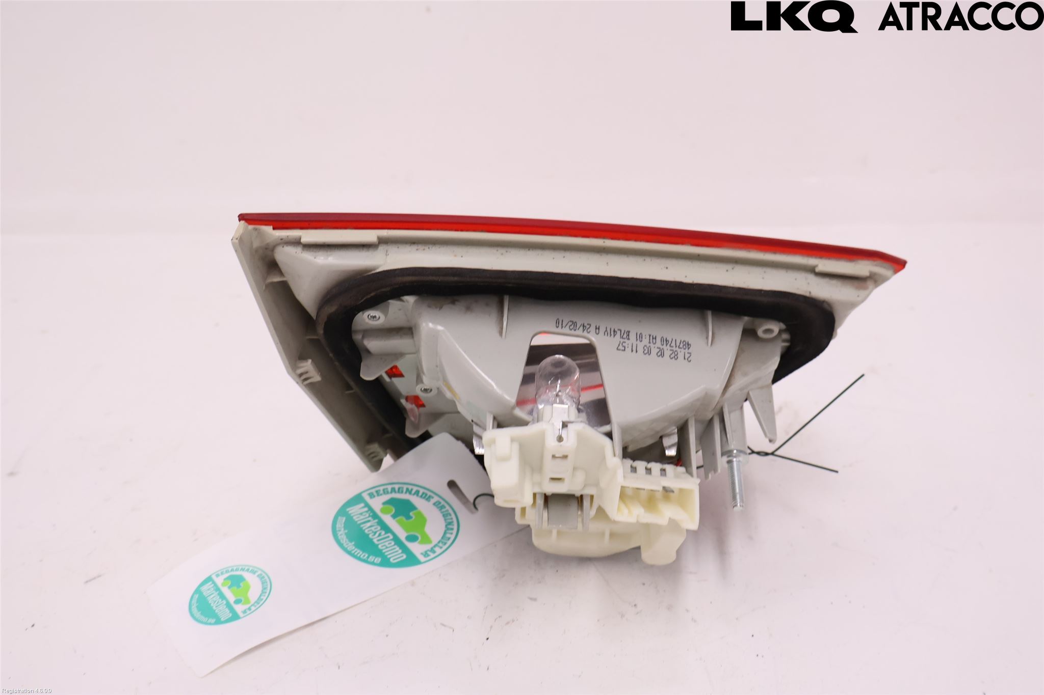 BMW 3 E90/91 SED/TOU 05-12 Bakljus Lucka Hö
