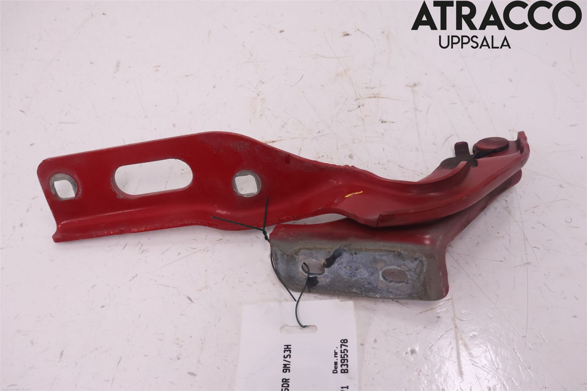 Seat LEON 13-20 Huvgångjärn