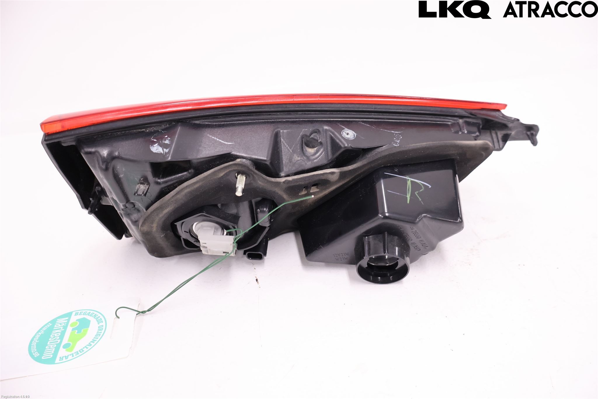 Nissan QASHQAI 14-17 Bakljus Lucka Hö