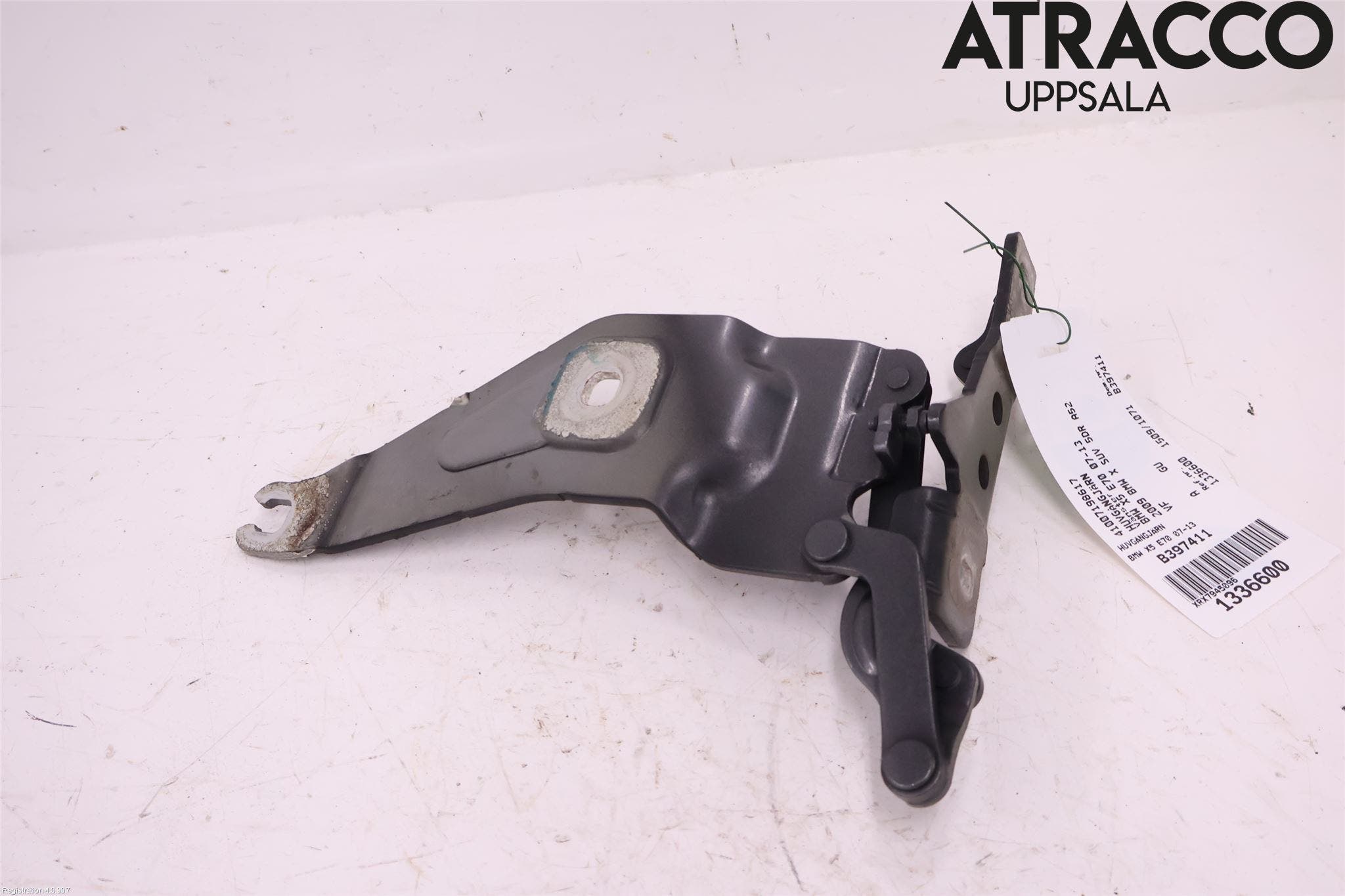 BMW X5 E70 07-13 Huvgångjärn