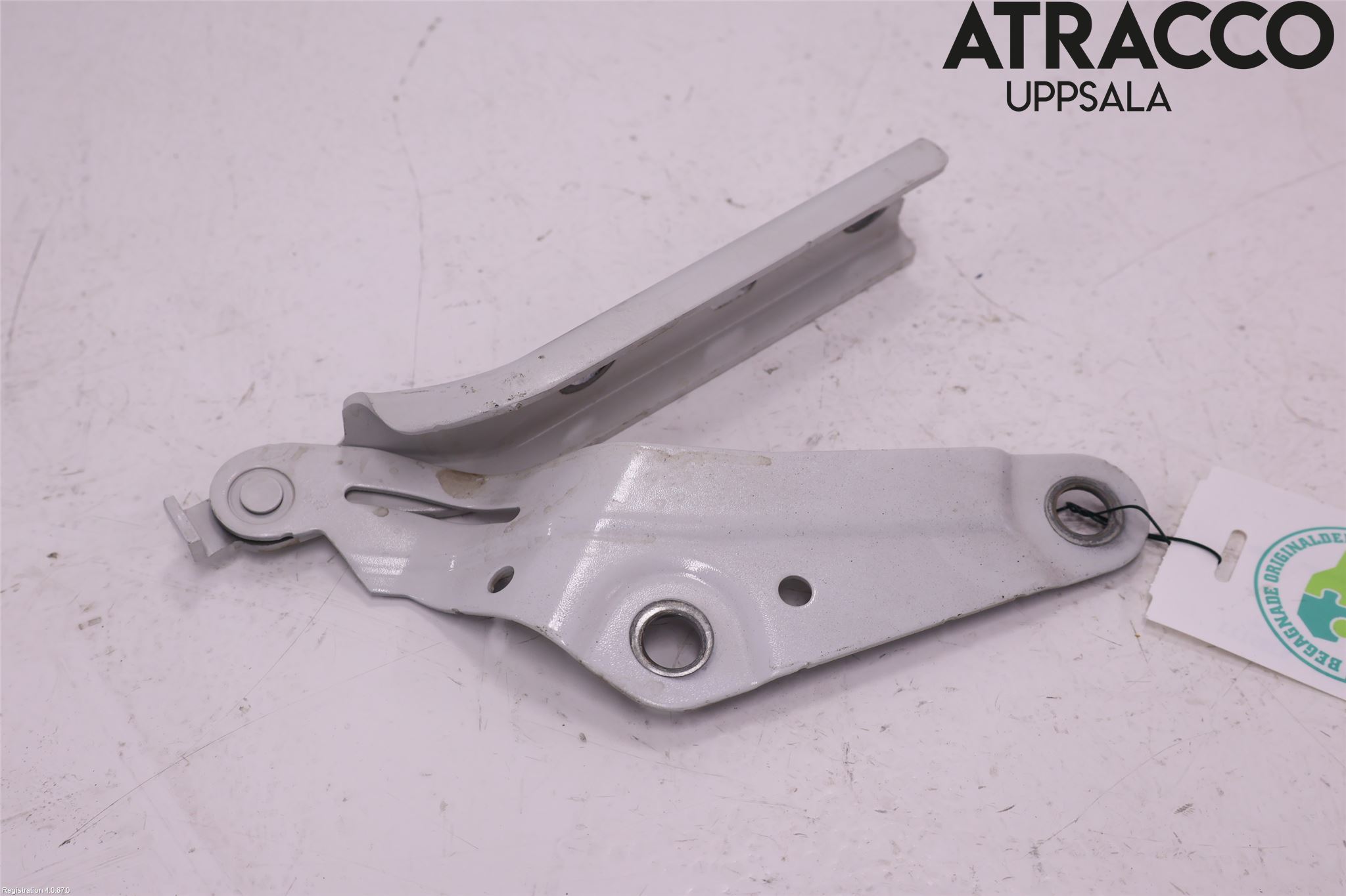 Volkswagen VW T-ROC 18- Huvgångjärn