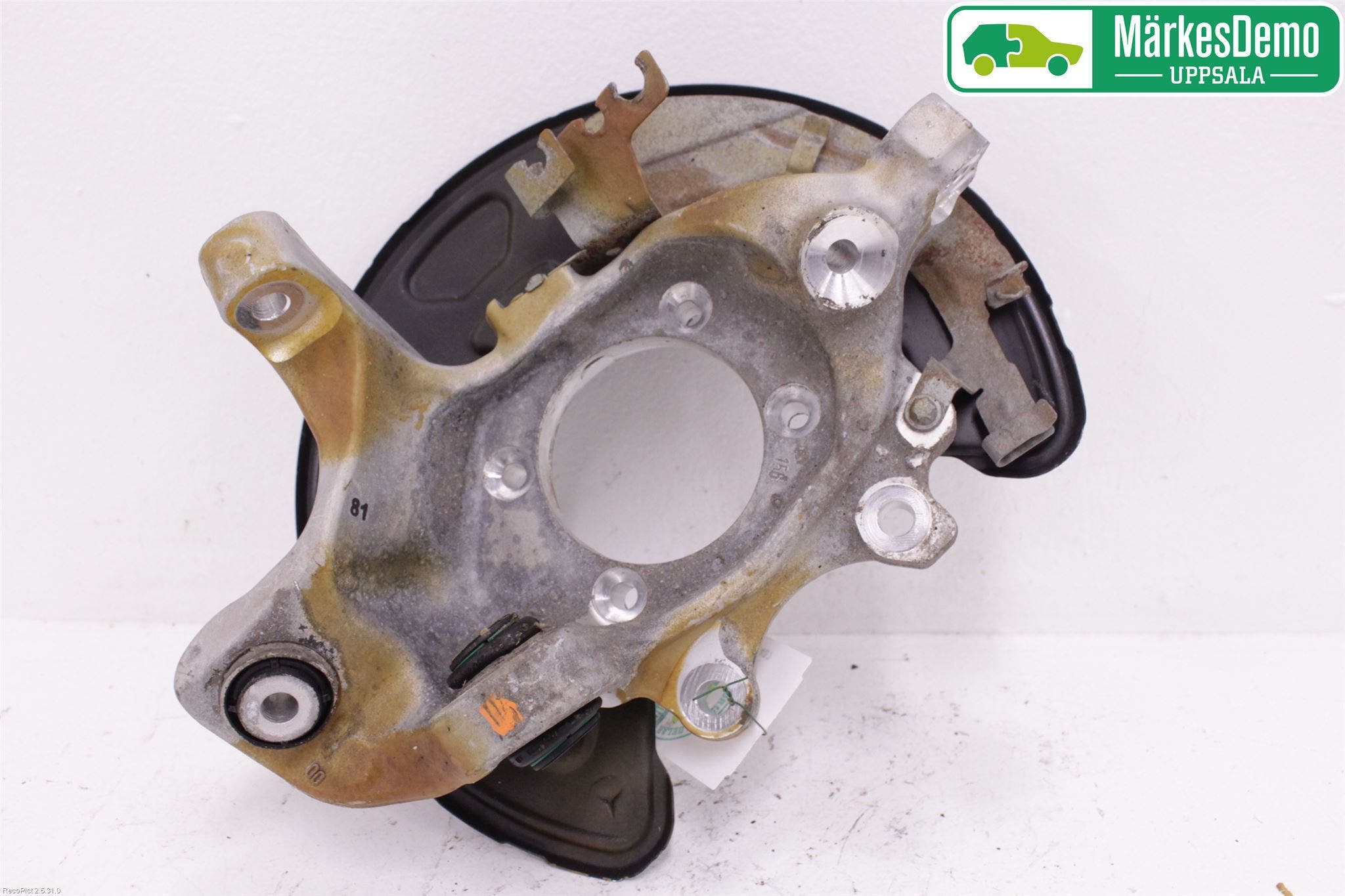 MB GLC-KLASS (X253/C253) 15-22 Hjullagerhus-Spindel Hö B