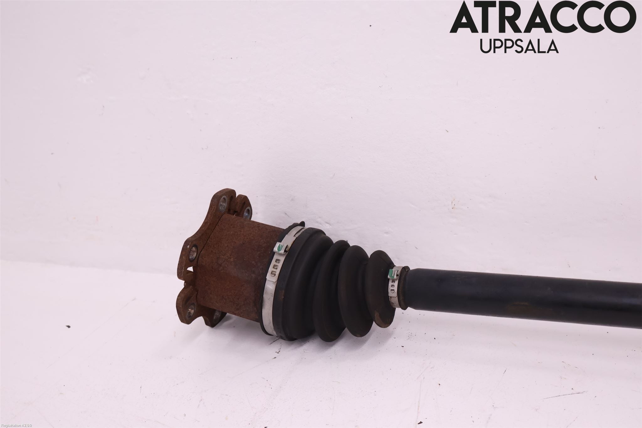 Audi A6/S6     05-11 Drivaxel Fram Höger