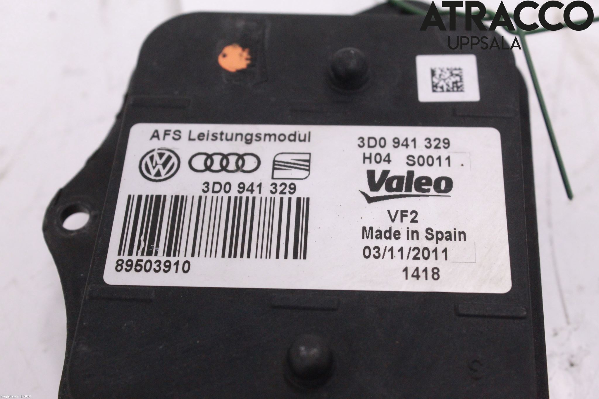 Volkswagen VW PASSAT 11-14 Styrenhet Strålkastare