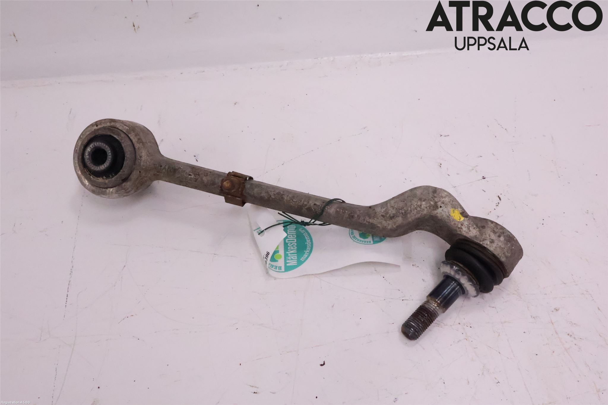 BMW 3 E90/91 SED/TOU 05-12 Bärarm Fram Undre Vä