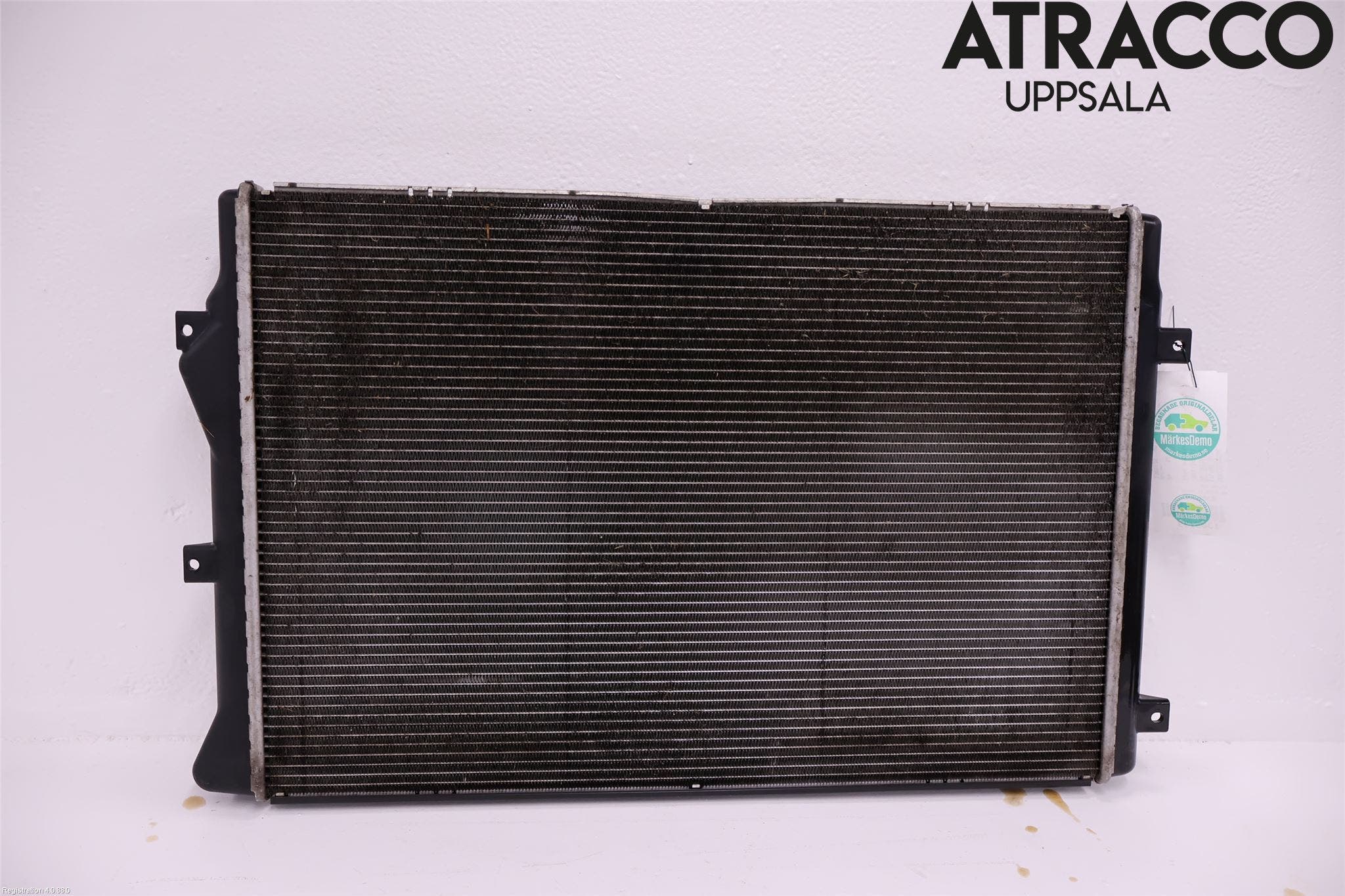 Volkswagen VW JETTA VI 11- Kylare Aut