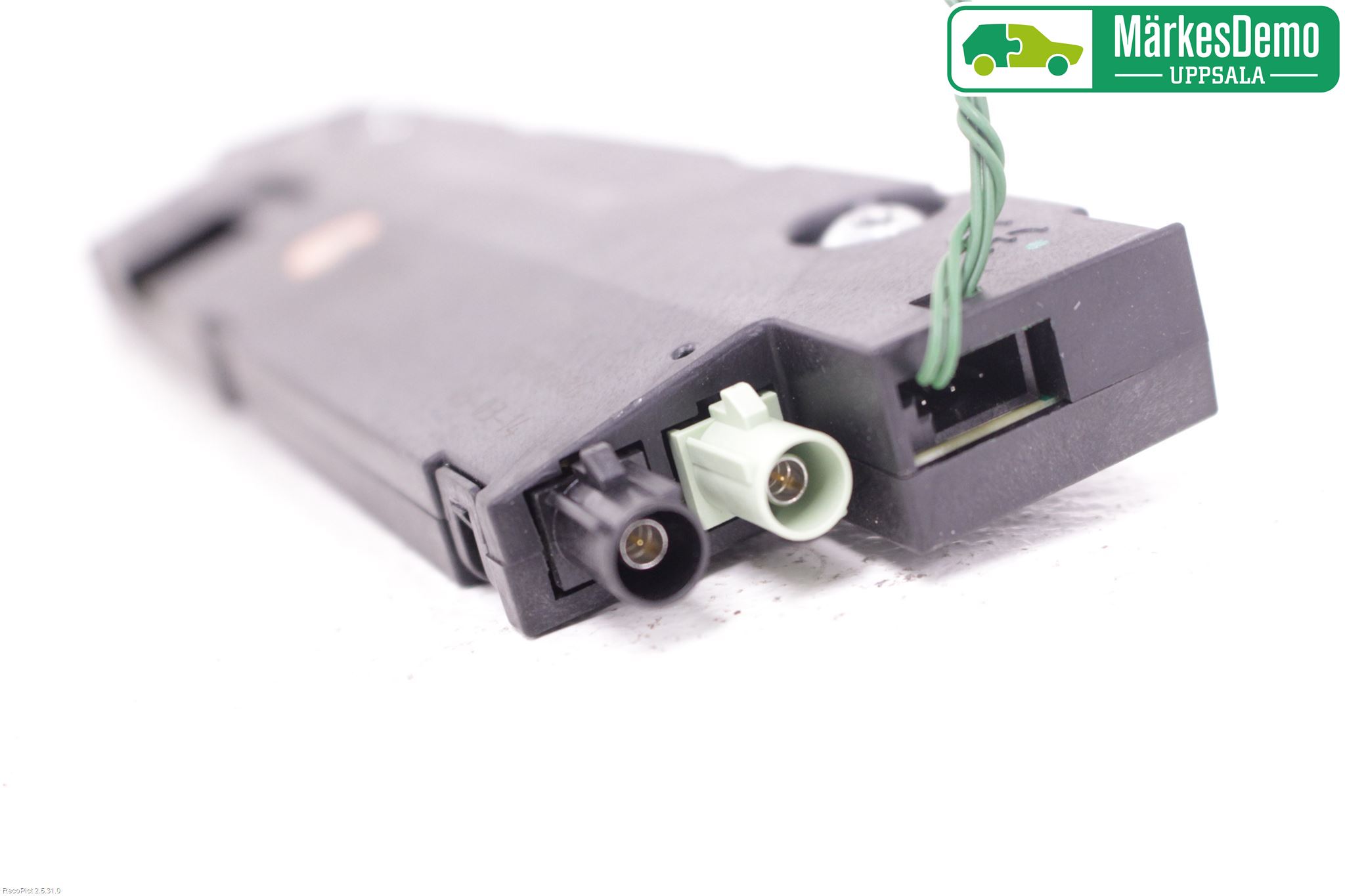 BMW 5 F10/F11/F18 09-17 Antennförstärkare
