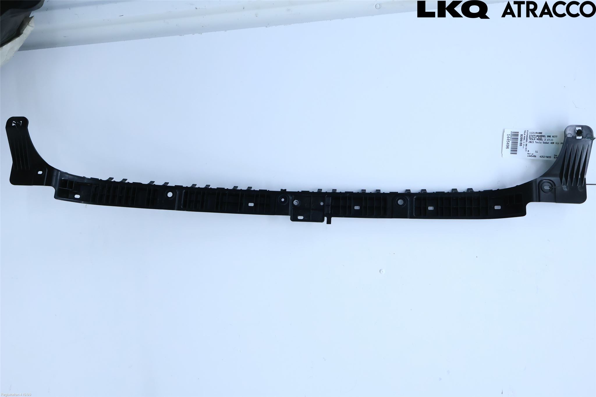 Tesla MODEL 3 17- Stötfångardel Bak Mitt