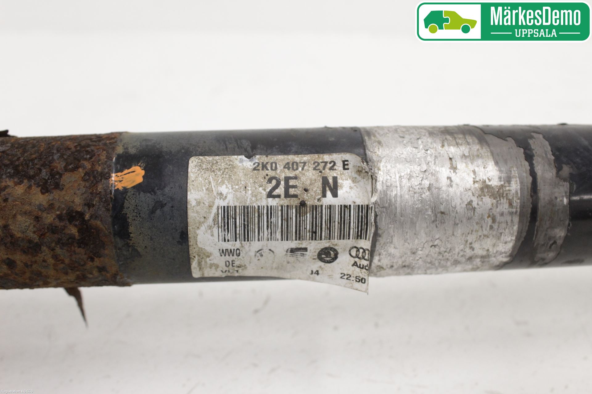Volkswagen VW CADDY      04-10 Drivaxel Fram Höger
