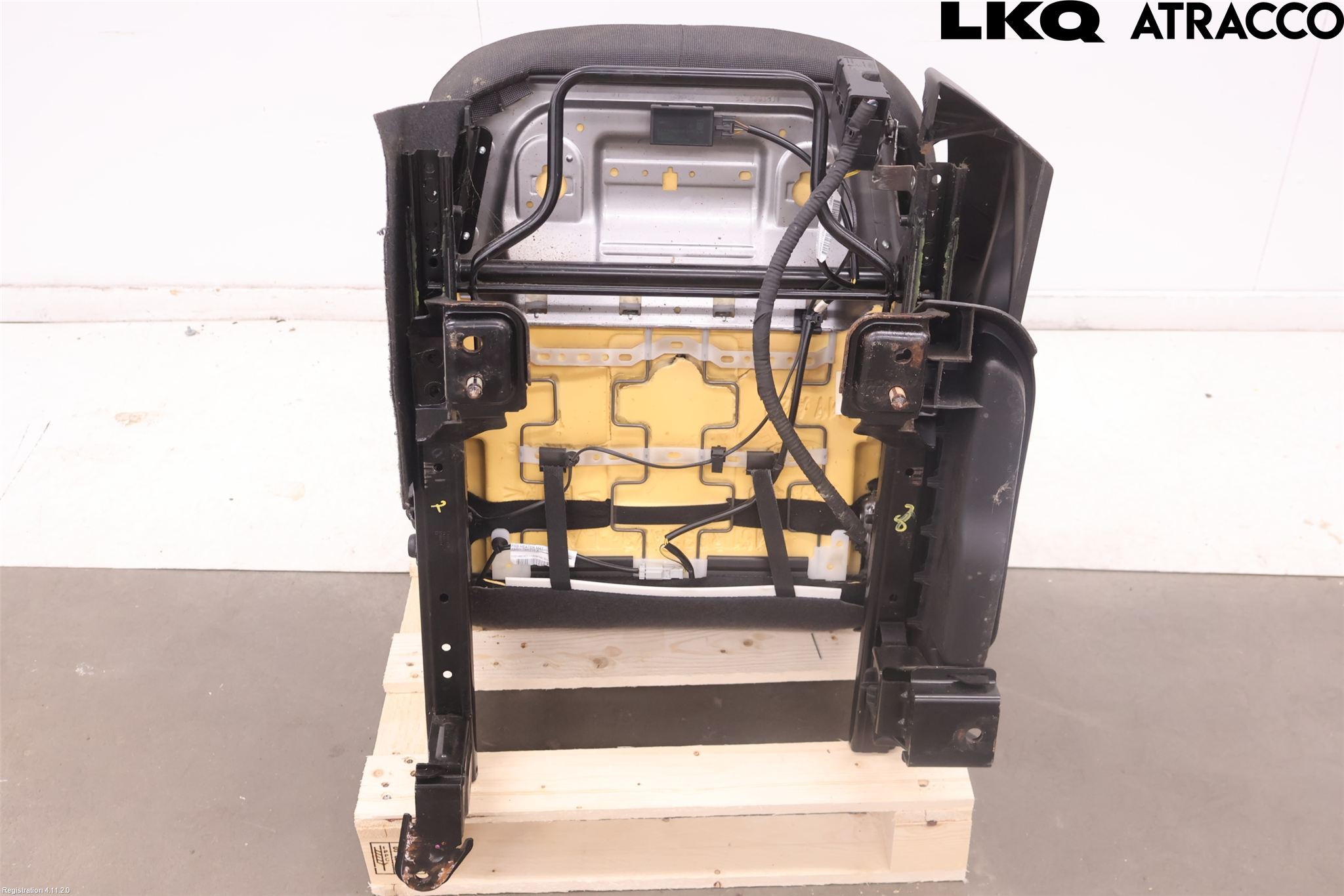 Ford TRANSIT/TOURNEO CONNECT 13-22 Inredning Stol Fram Vä