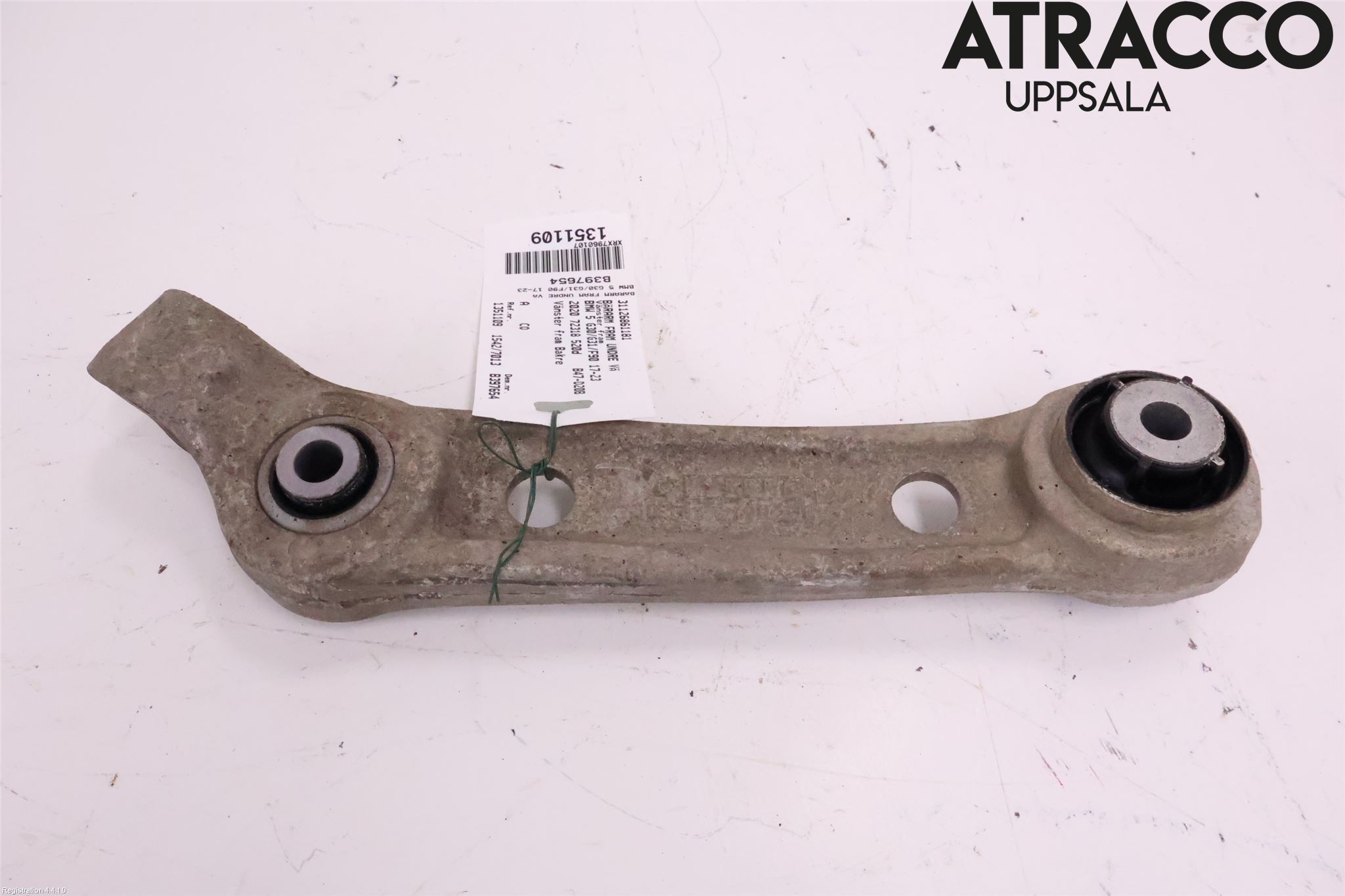BMW 5 G30/G31/F90 17-23 Bärarm Fram Undre Vä
