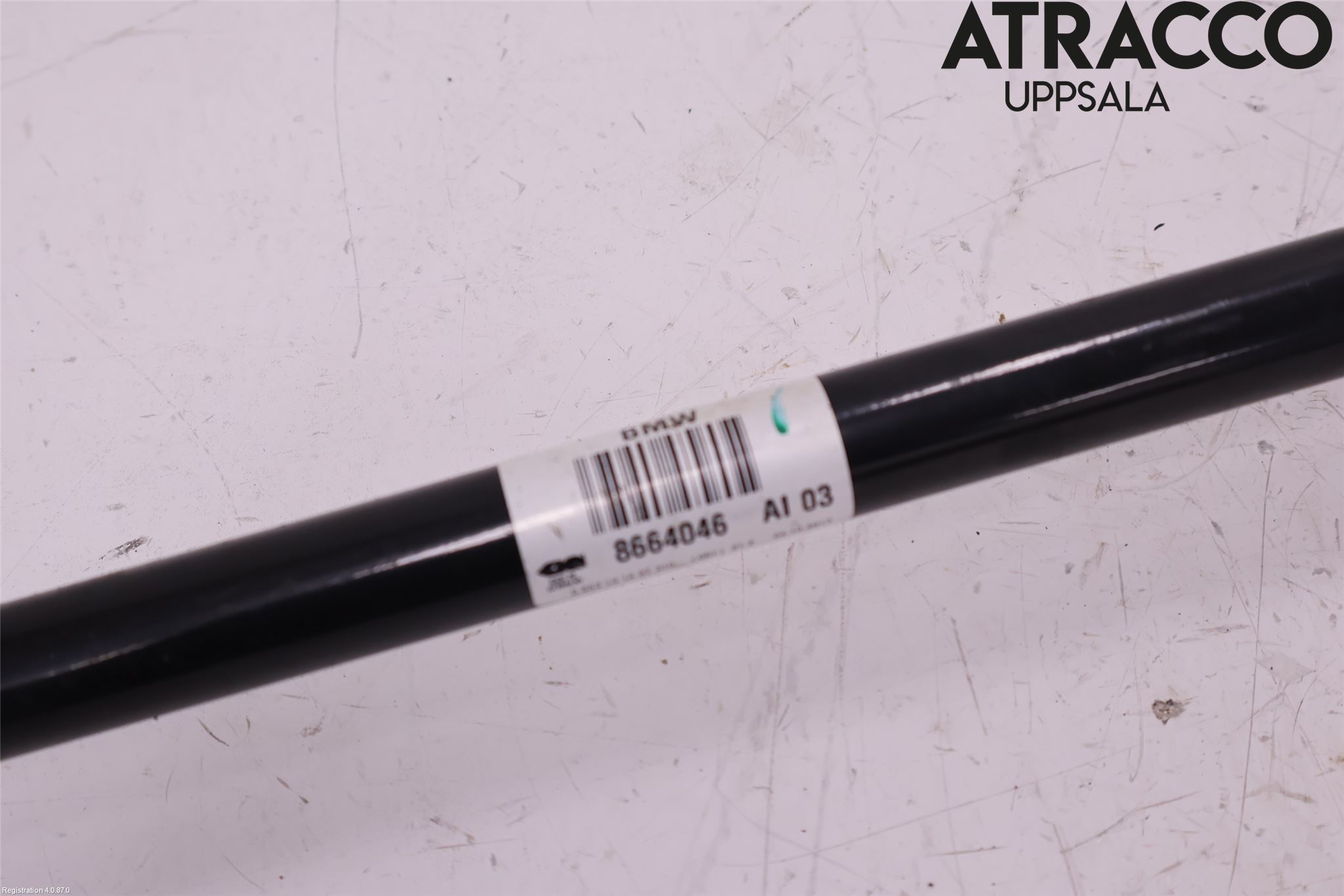 BMW 5 G30/G31/F90 17-23 Drivaxel Bak Höger
