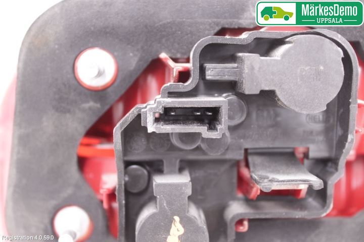 Saab 9-5     06-10 Bakljus Lucka Vä