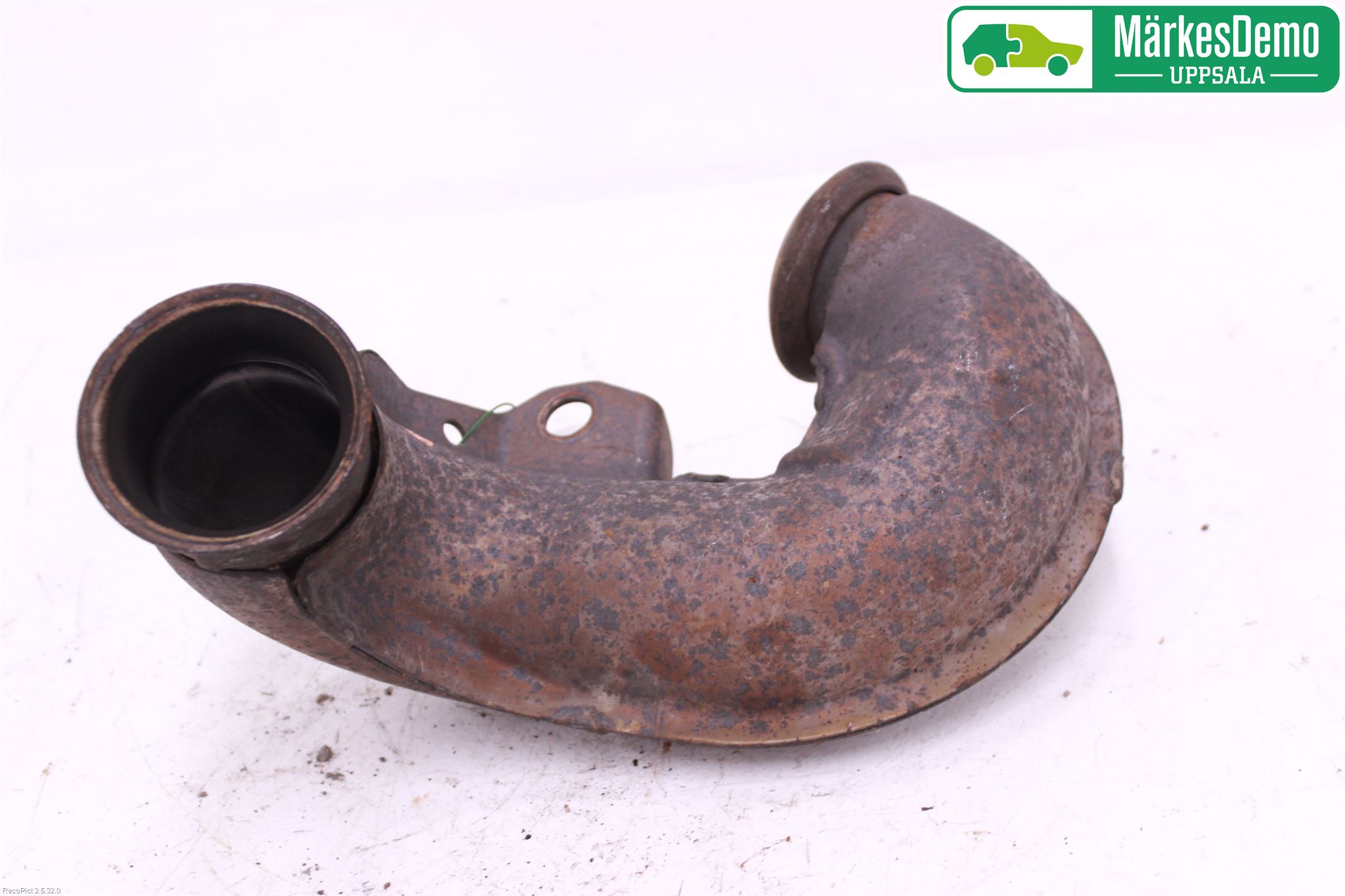 Citroen C5     05-08 Avgas Främre Rör