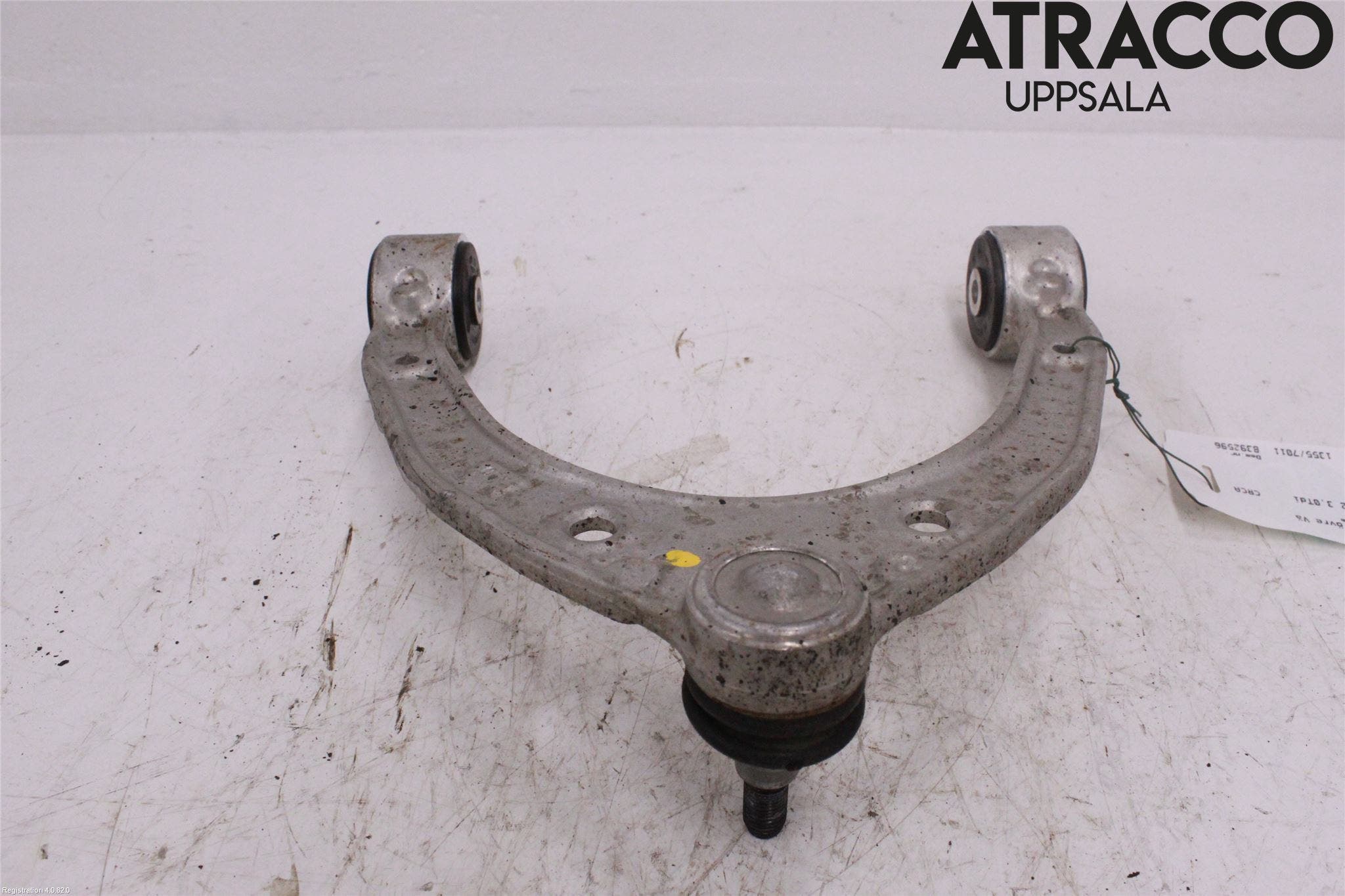 Audi Q7/SQ7 Bärarm Fram Övre Vä