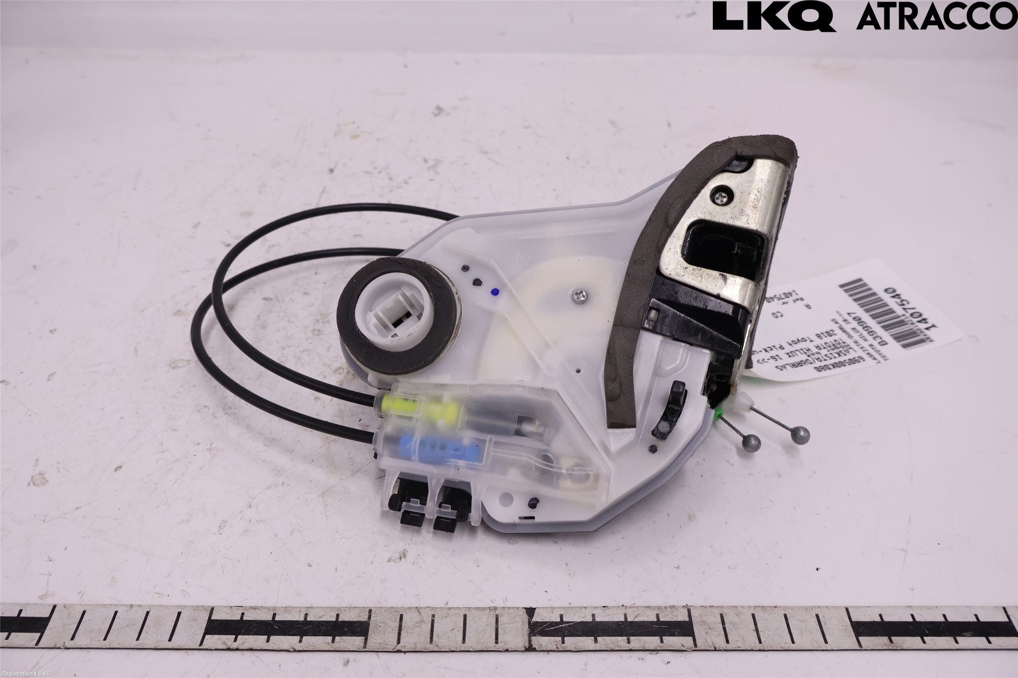 Toyota HILUX 16- Låskista-Dörrlås