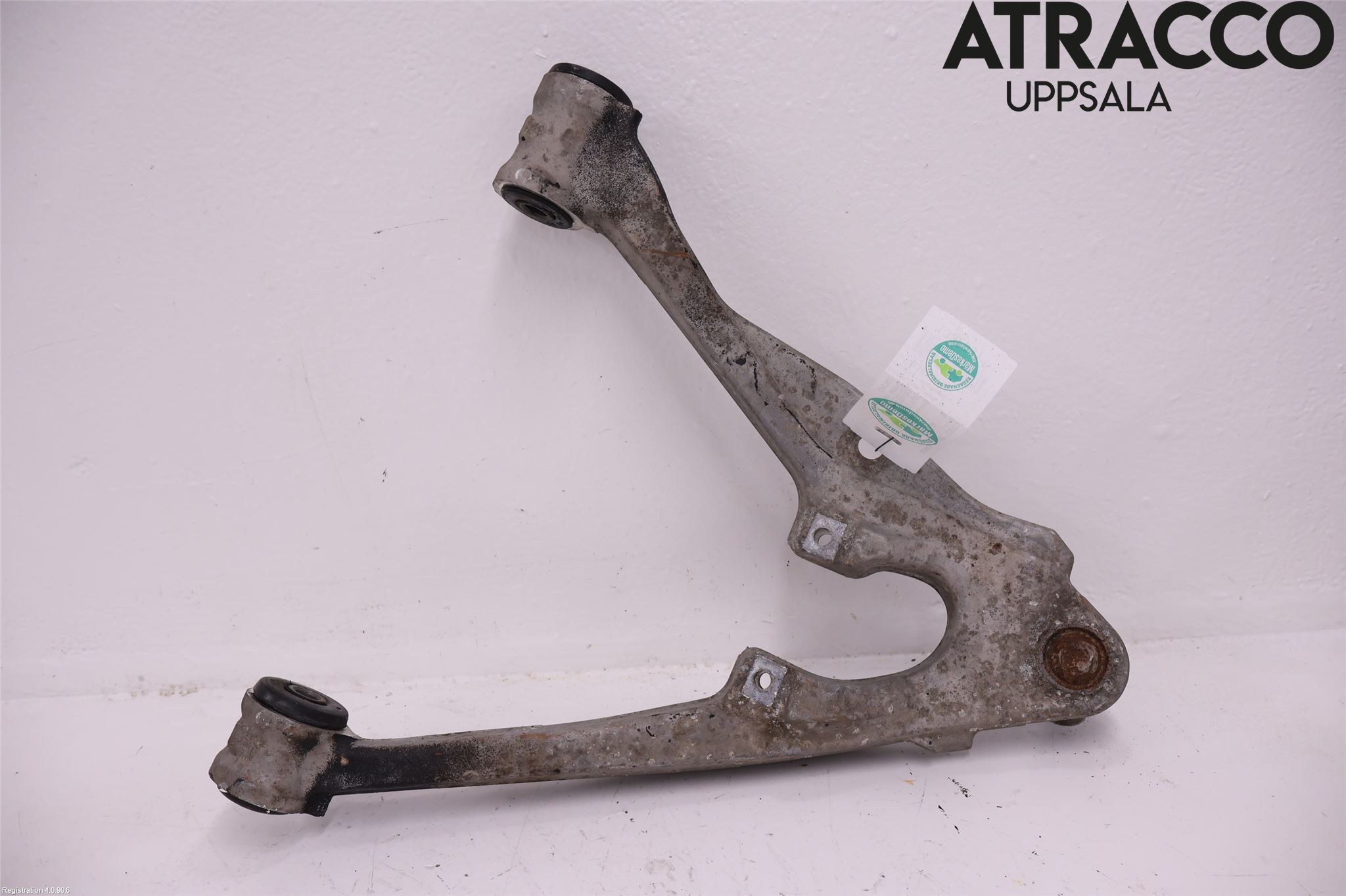 Chevrolet SILVERADO PICKUP Bärarm Fram Undre Vä