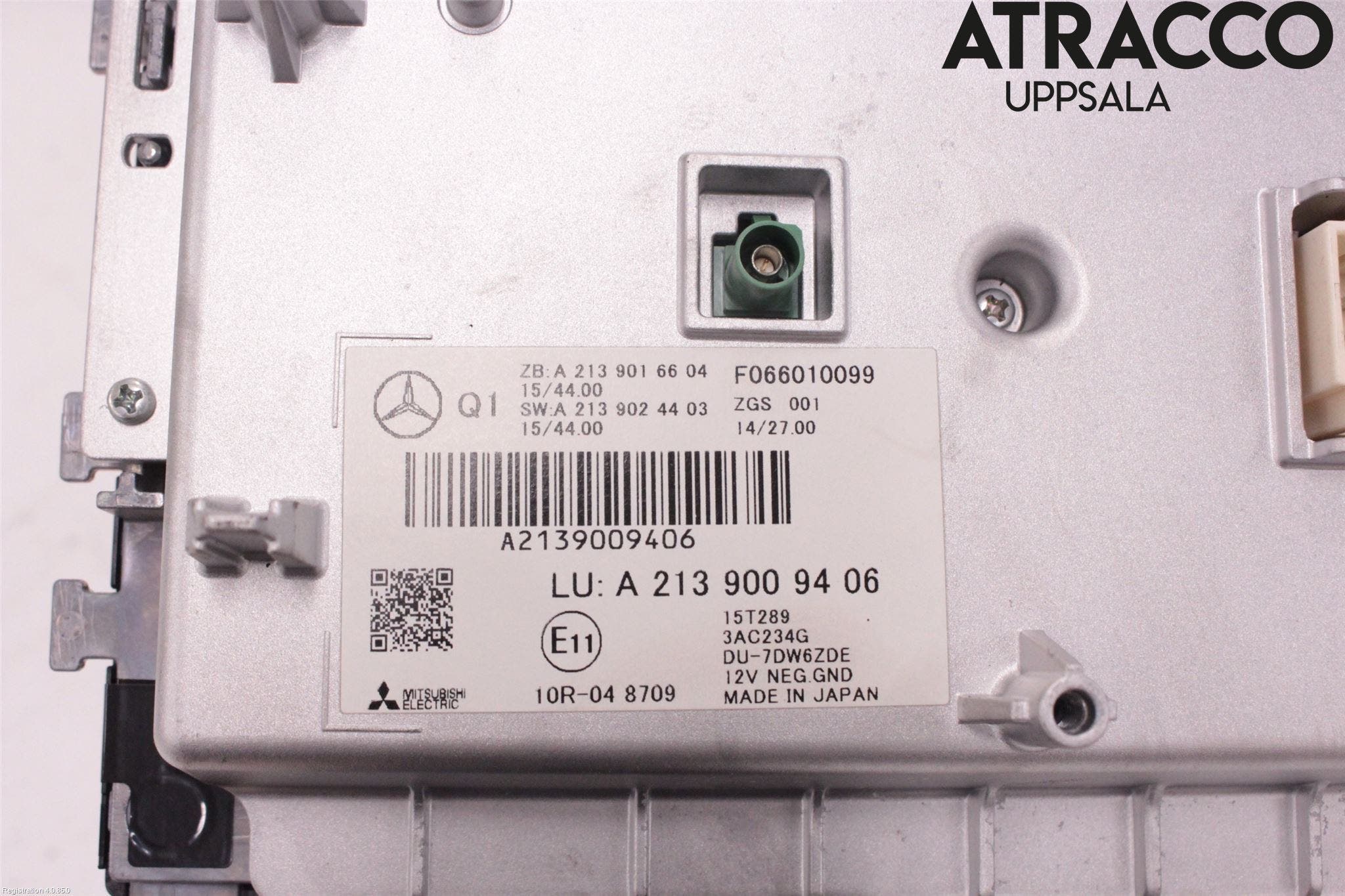 Mercedes-Benz MB E-KLASS (W213) 16-23 Bildskärm