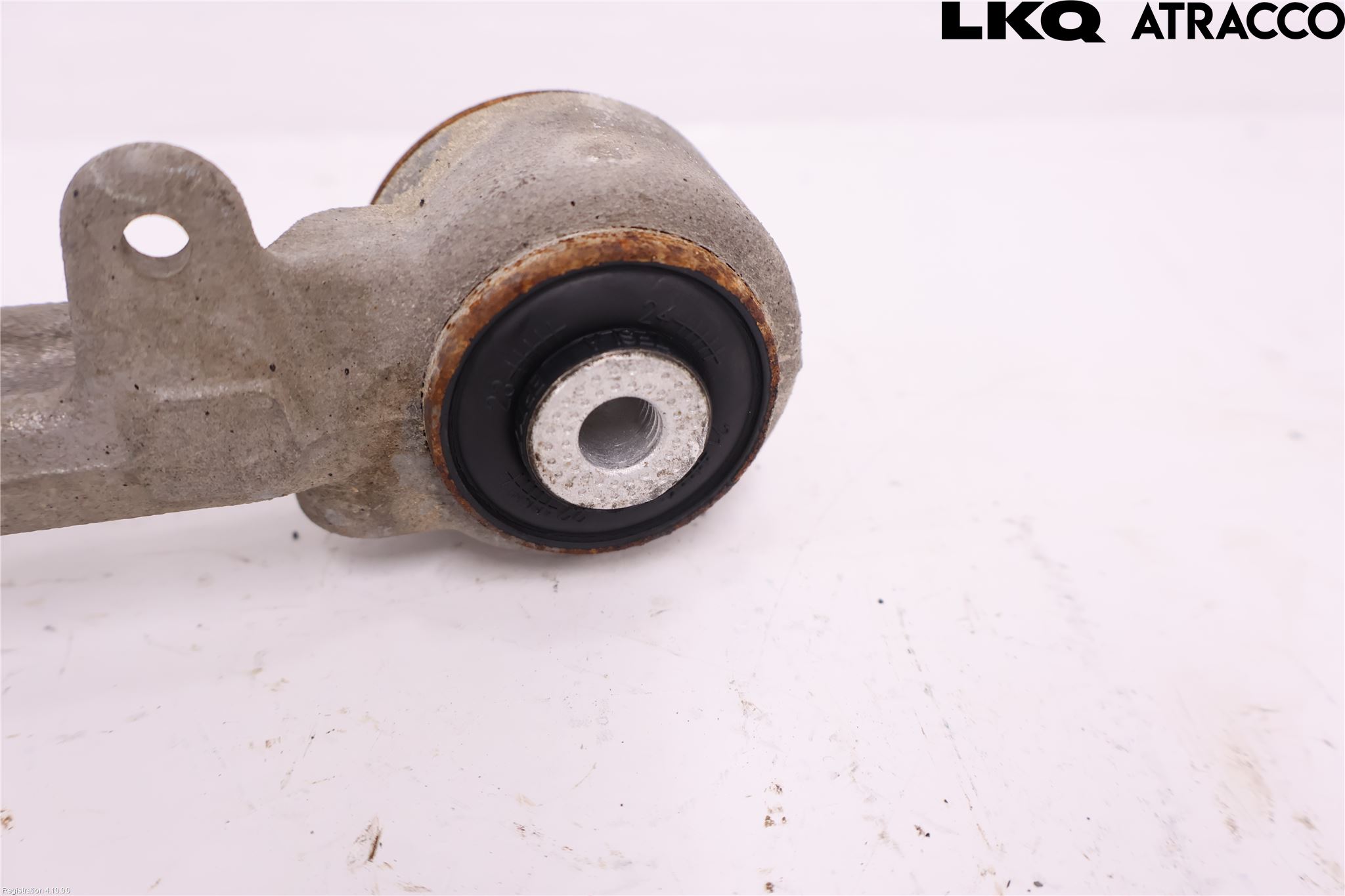 Tesla MODEL 3 17- Bärarm Fram Övre Hö