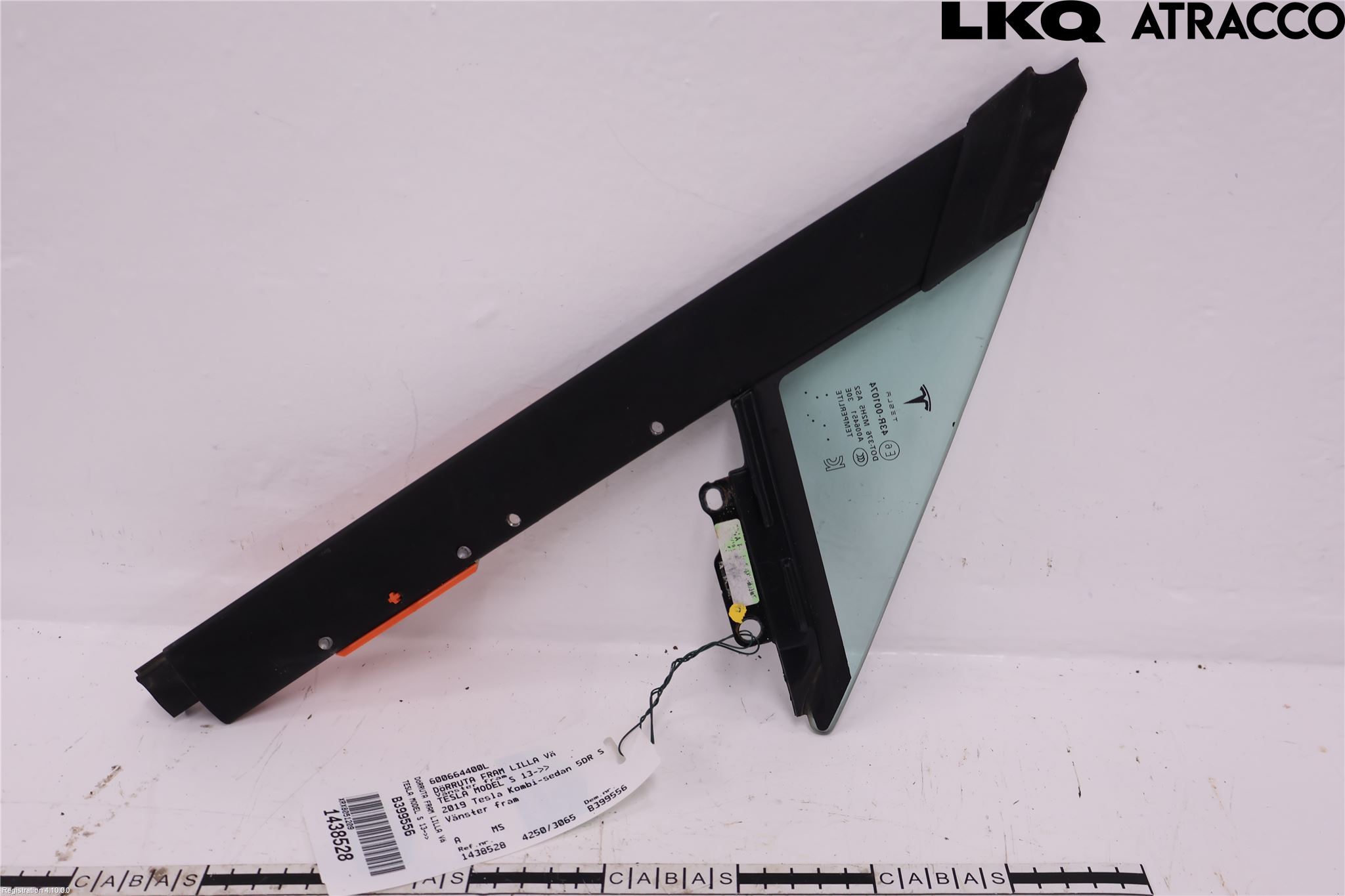 Tesla MODEL S 13- Dörruta Fram Lilla Vä