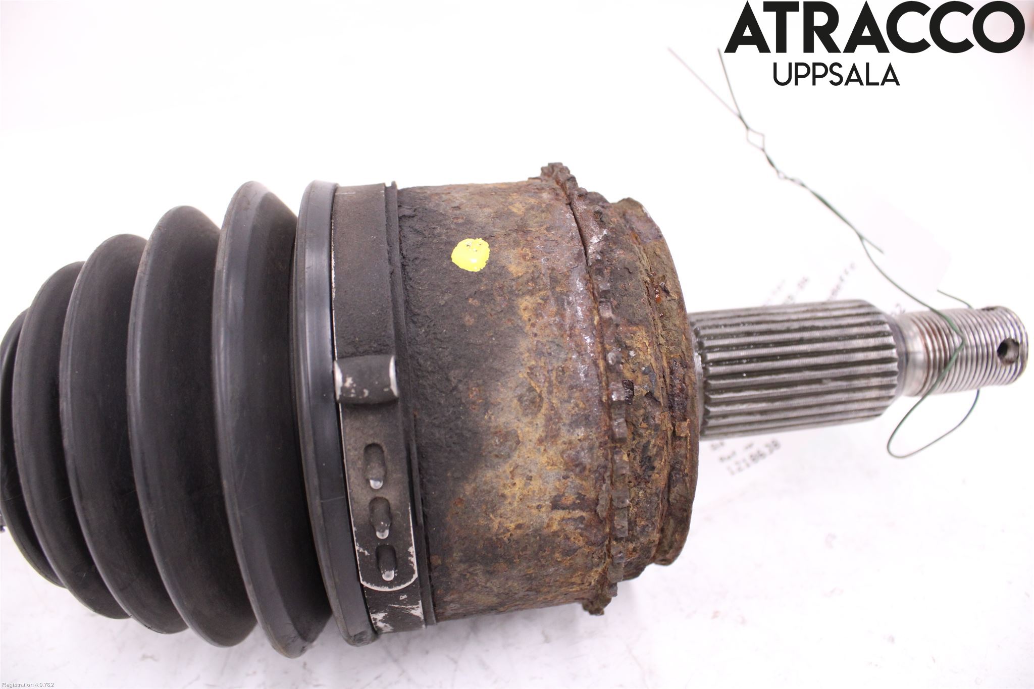 Mitsubishi PAJERO  99-06 Drivaxel Fram Vänster