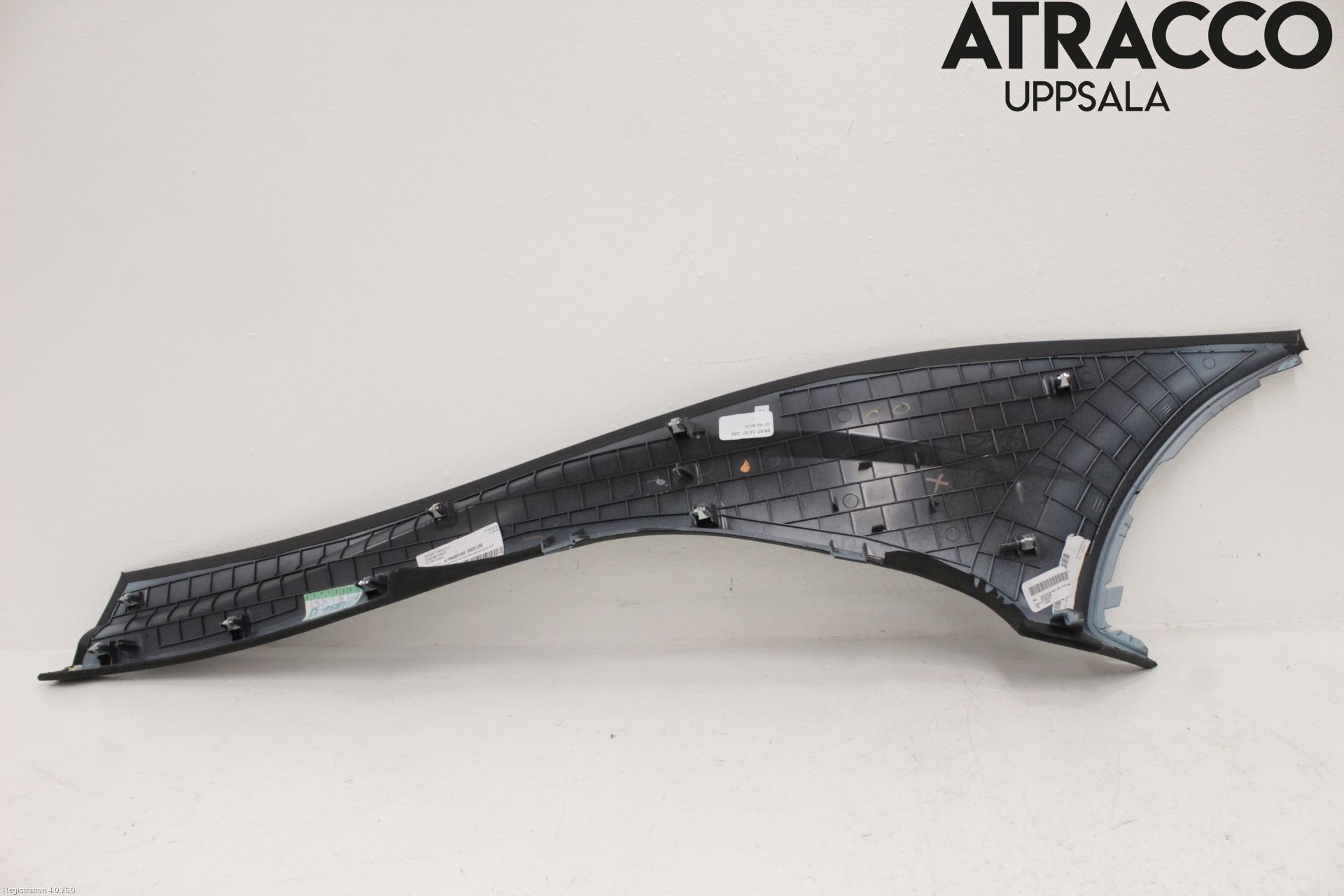 Mercedes-Benz MB AMG GT (C190/R190) 14-22 Instrumentkonsoll Mitt