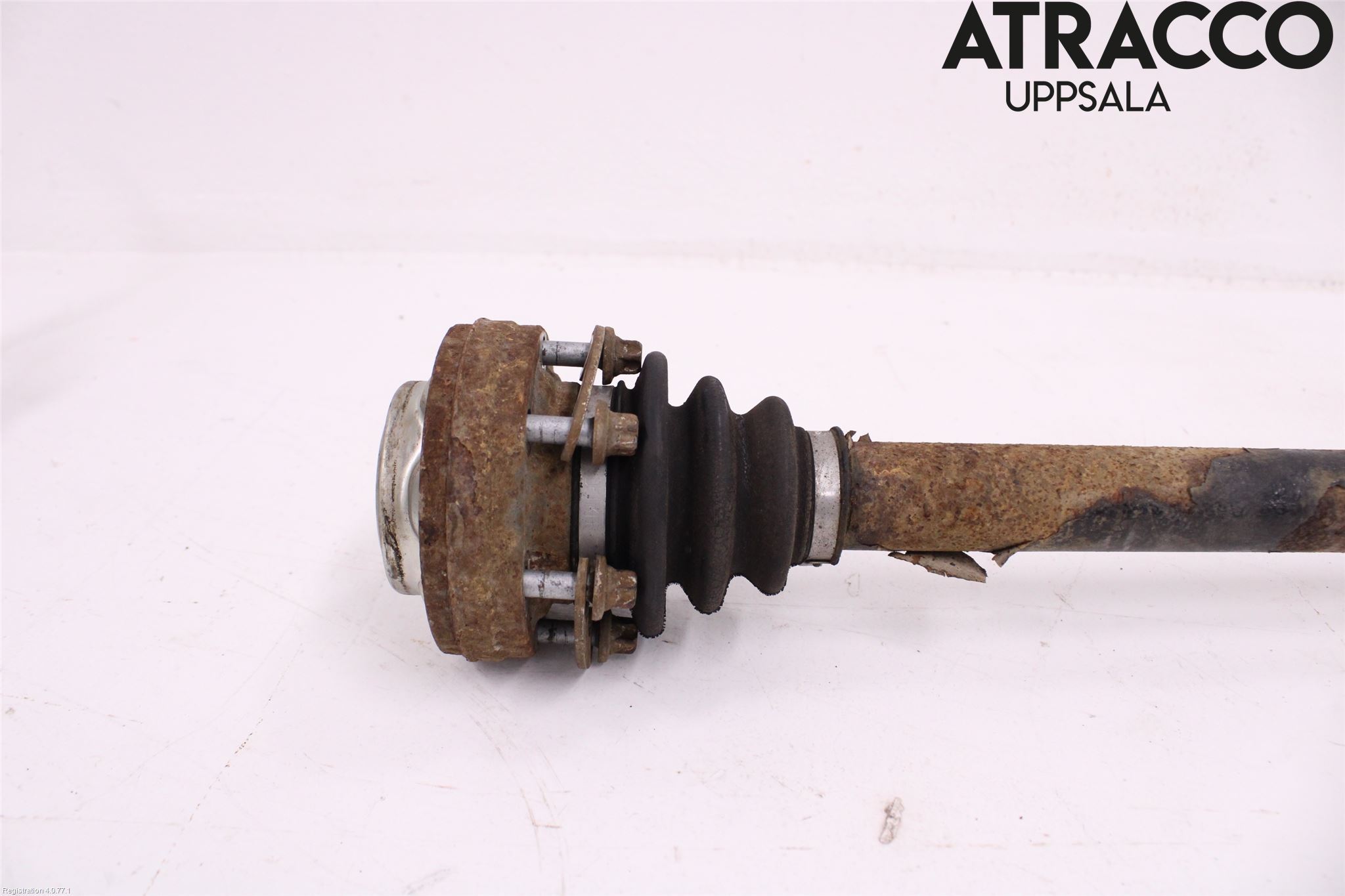 BMW X3 E83     03-10 Drivaxel Bak Höger