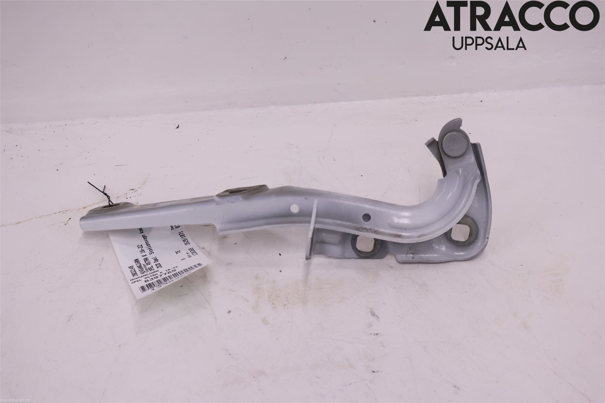 Opel ASTRA K 16-22 Huvgångjärn