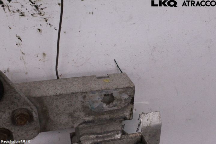 Opel CORSA E 15-19 Kylarfäste-Ram-Balk