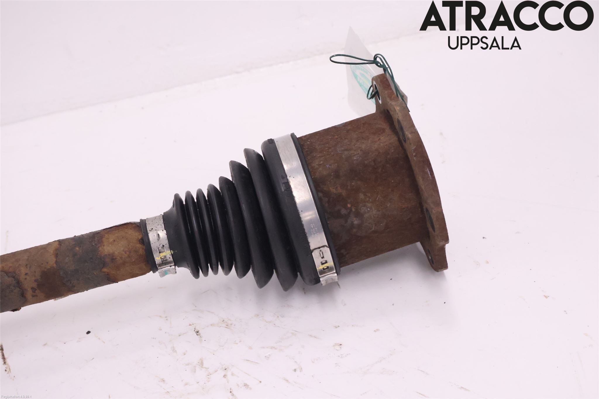 Audi A4/S4 08-11 Drivaxel Fram Vänster