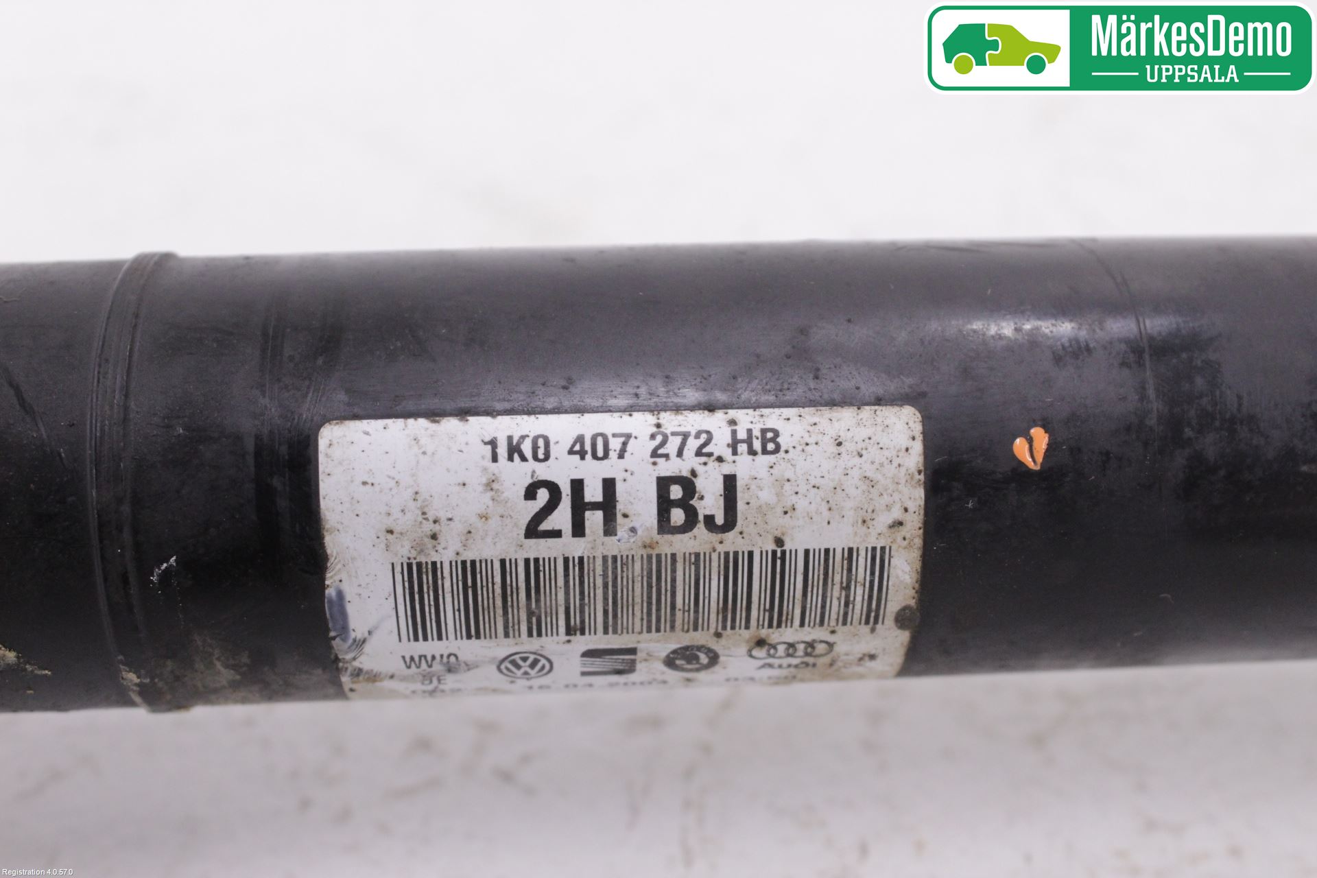 Volkswagen VW GOLF V 04-09 Drivaxel Fram Höger