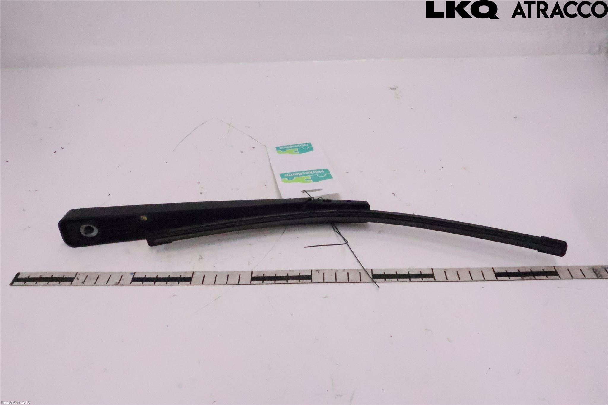 BMW 2 U06 Active Tourer 22- Torkararm-Bakruta